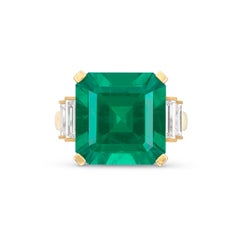 13.24 Carat Emerald-cut Statement 14K White Gold High Jewellery Supremacy