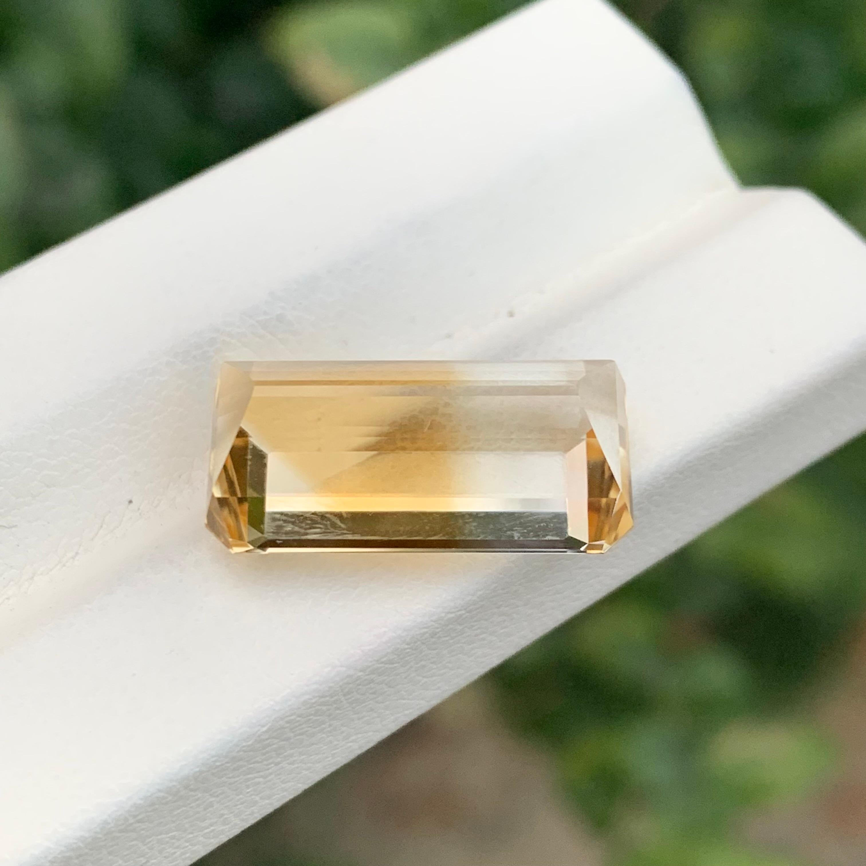 13,25 Karat Natürliche Lose Bi Farbe Citrin Smaragd Form Edelstein (Smaragdschliff) im Angebot