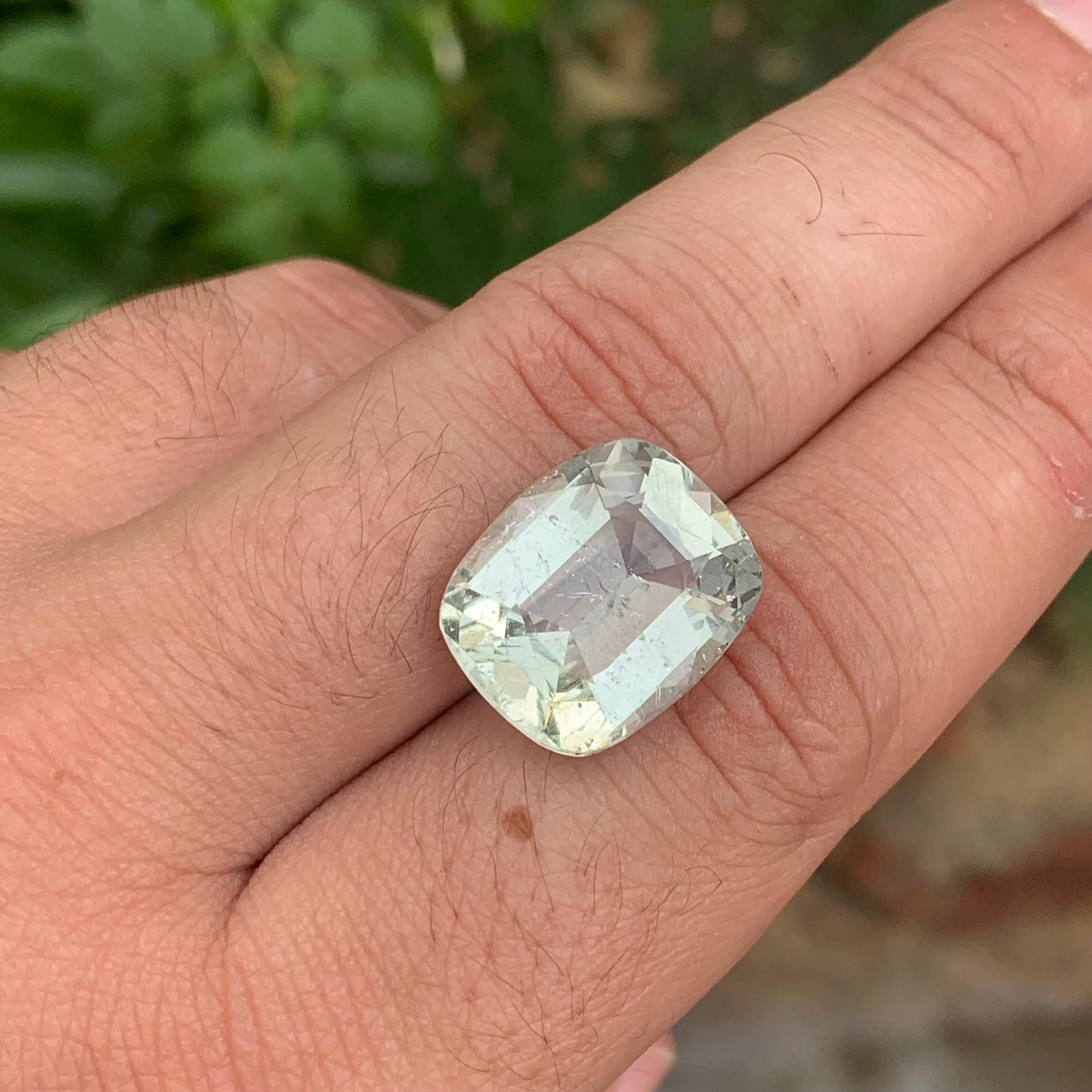 13.25 Carats Natural Heliodor Loose Gemstone Cushion Shape Neuf - En vente à Brisbane, AU