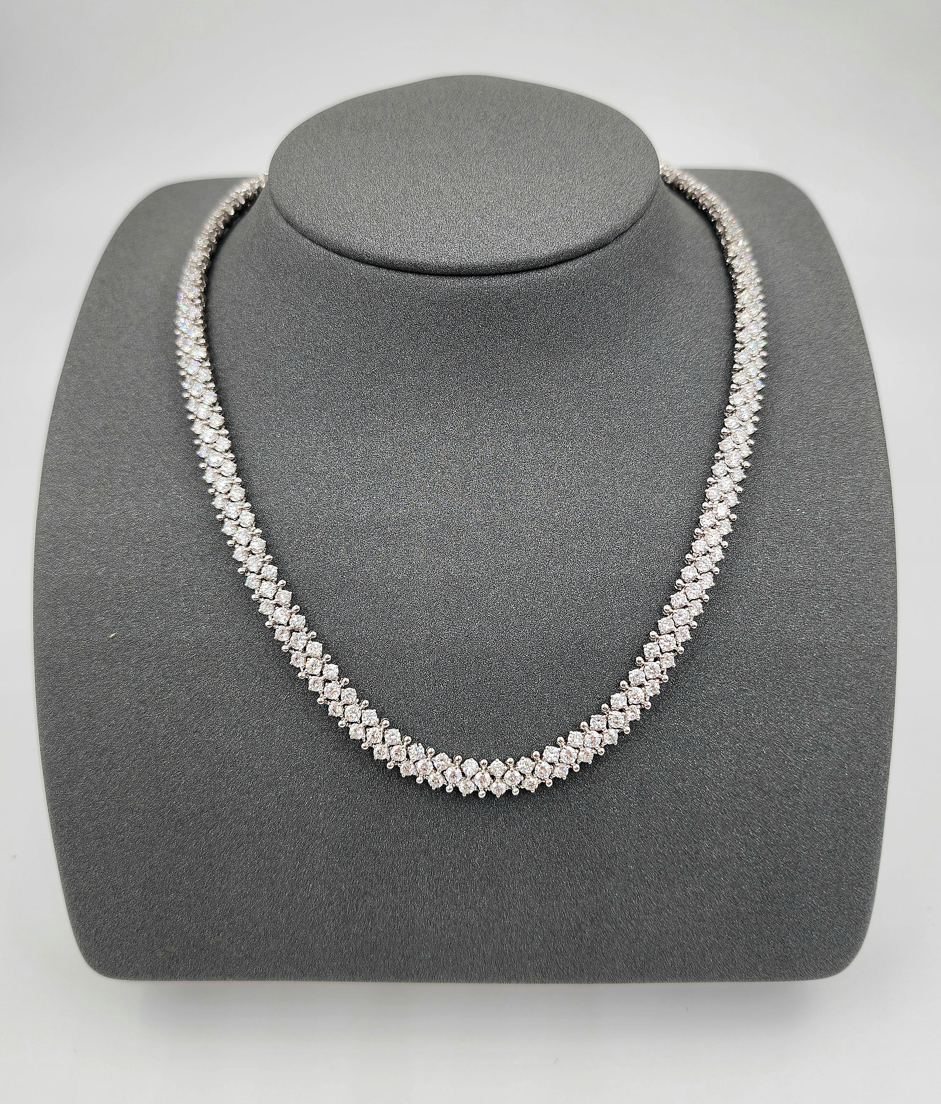 13,29 Karat Doppelreihige Diamant-Halskette (Rundschliff)