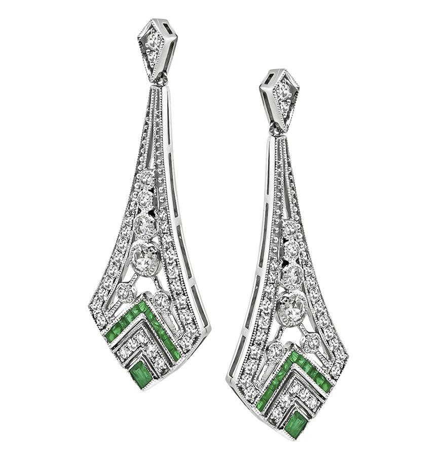 Round Cut 1.32ct Diamond Emerald Chandelier Earrings For Sale