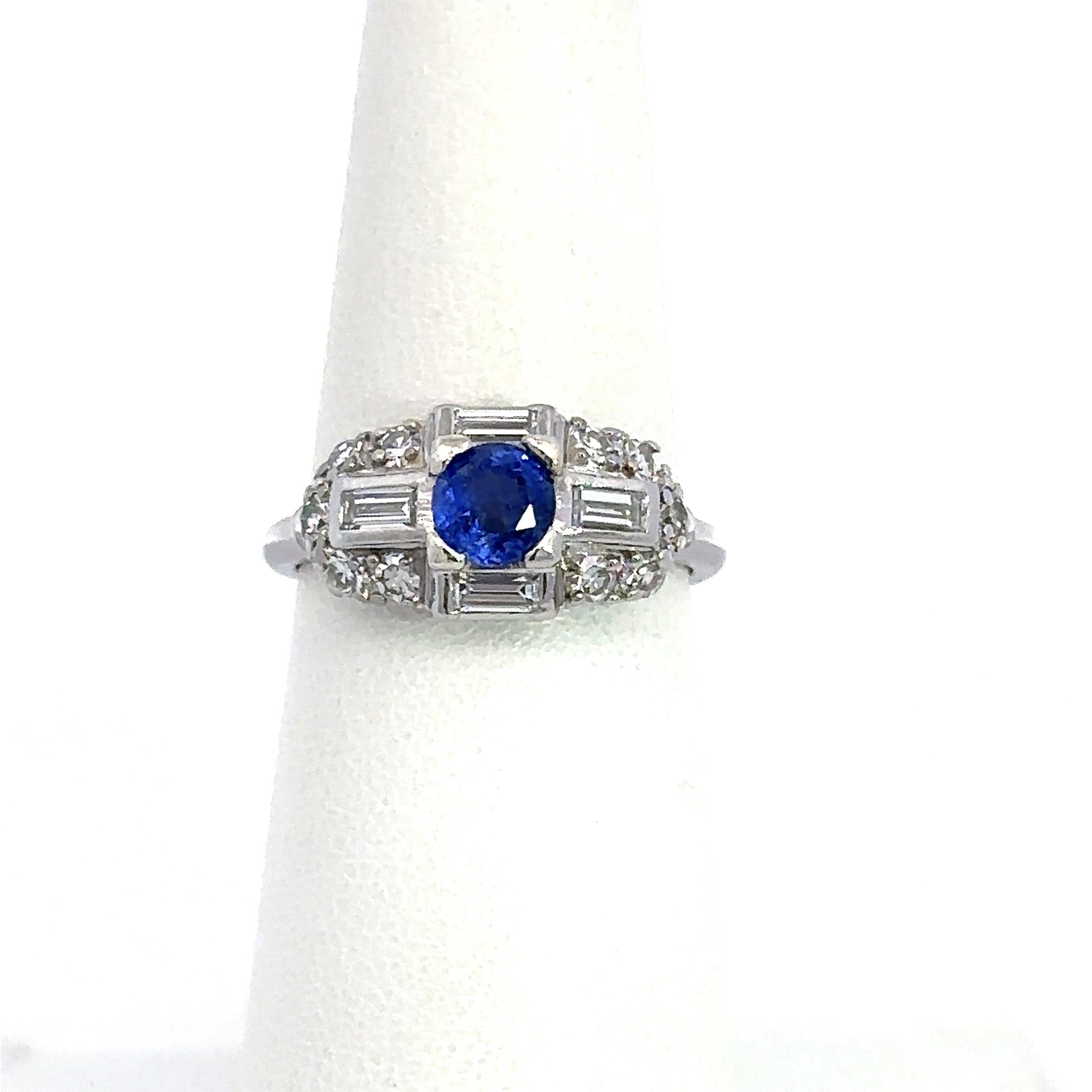 Round Cut 1.32CT Diamond & Sapphire Platinum Art Deco Vintage Ring For Sale