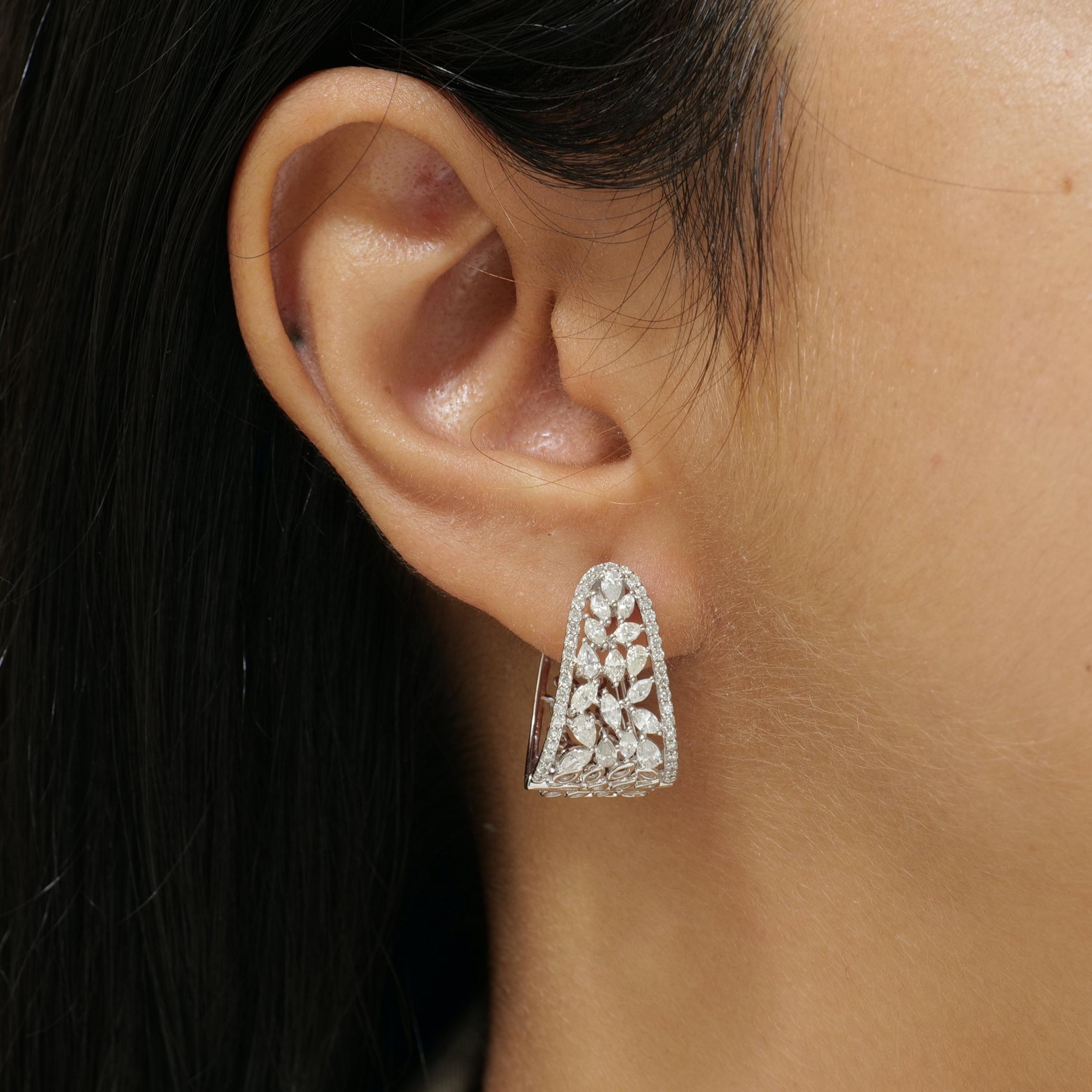 Art Deco 1.32ct Floral Earrings With Fancy Natural Diamonds in 14k Solid Gold (Certified) For Sale