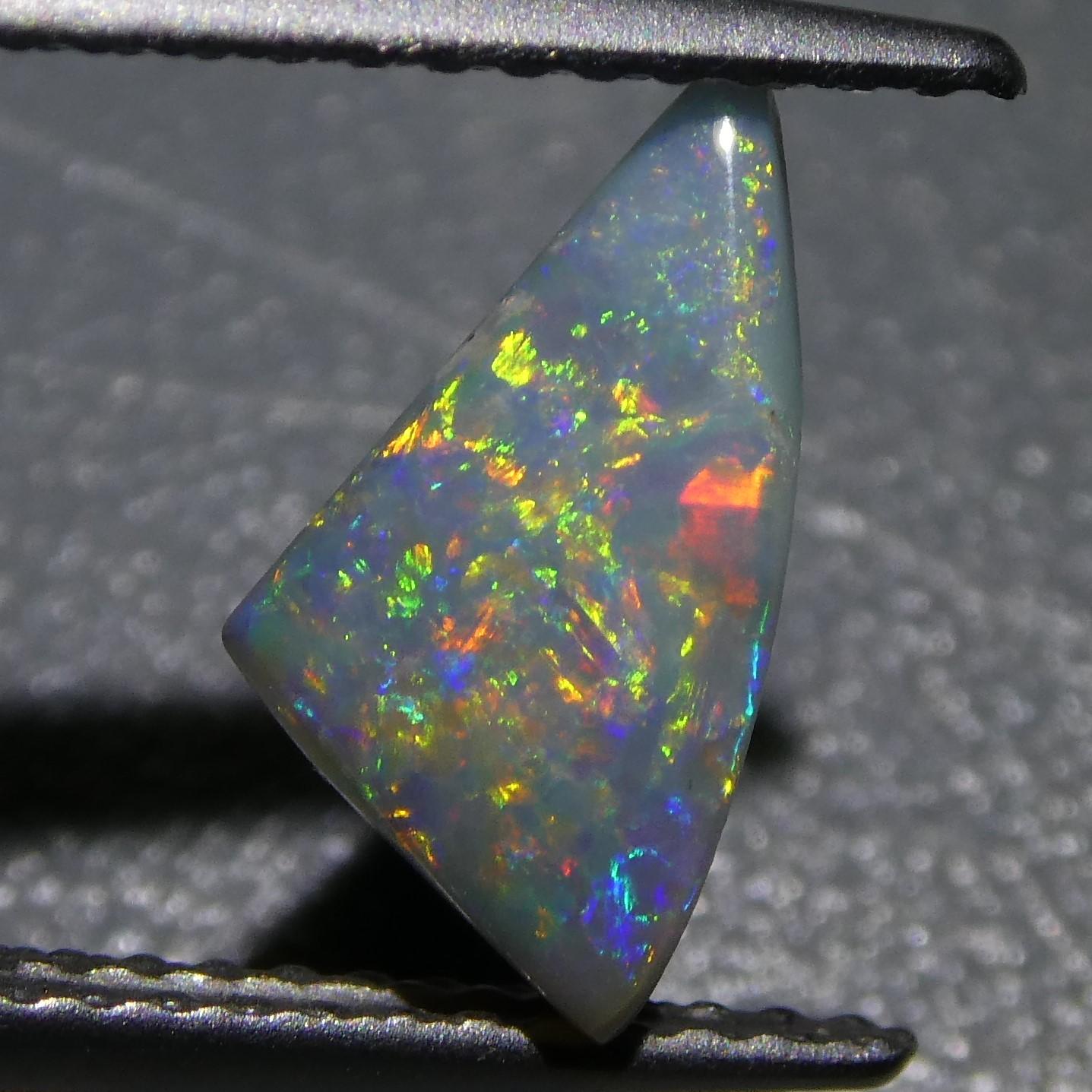 1.32 Carat Freeform Cabochon Gray Opal GIA Certified In New Condition For Sale In Toronto, Ontario