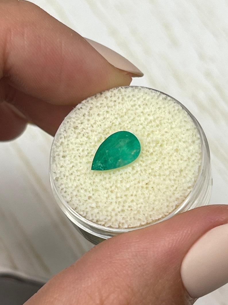 1.32ct Imperfect Colombian Emerald - Pear Cut Teardrop May Birthstone Gemstone For Sale 2