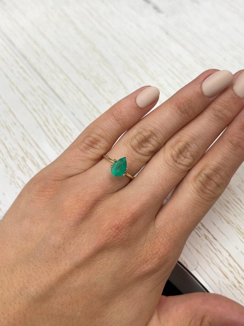 1.32ct Imperfect Colombian Emerald - Pear Cut Teardrop May Birthstone Gemstone For Sale 3