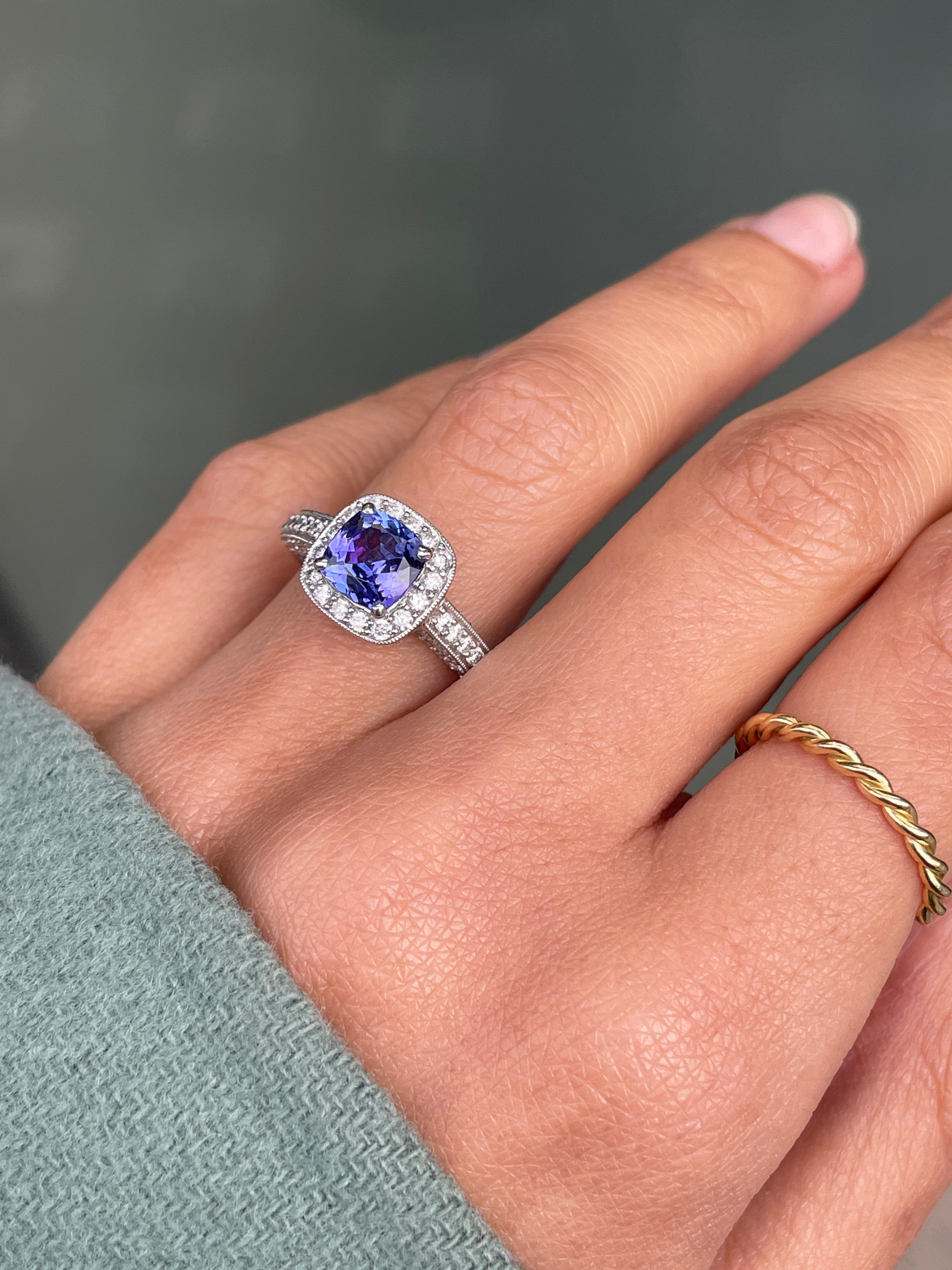1.32ct Tanzanite and Diamond 18 Carat white Gold Halo Cluster Engagement Ring For Sale 1