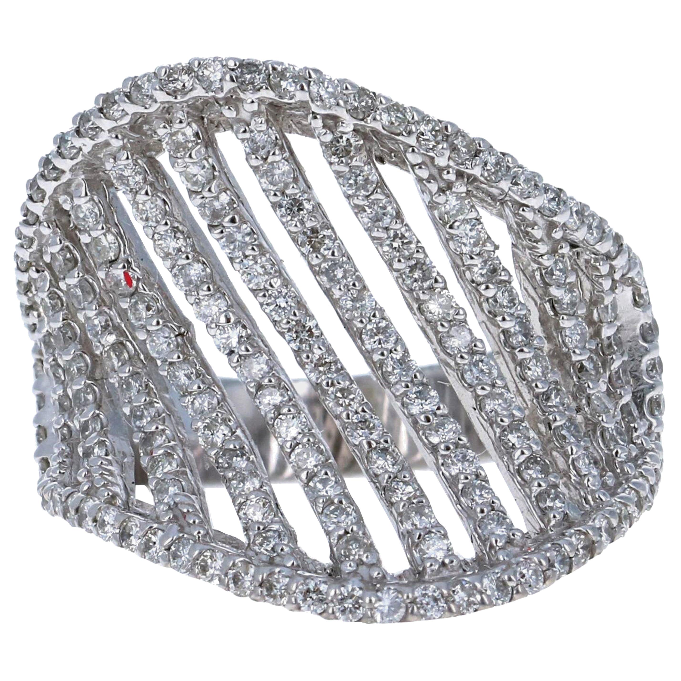 Bague cocktail en or blanc et diamants 1,33 carat en vente