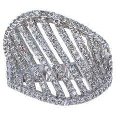 Anillo de cóctel de oro blanco de 14 quilates con un diamante natural de 1,33 quilates