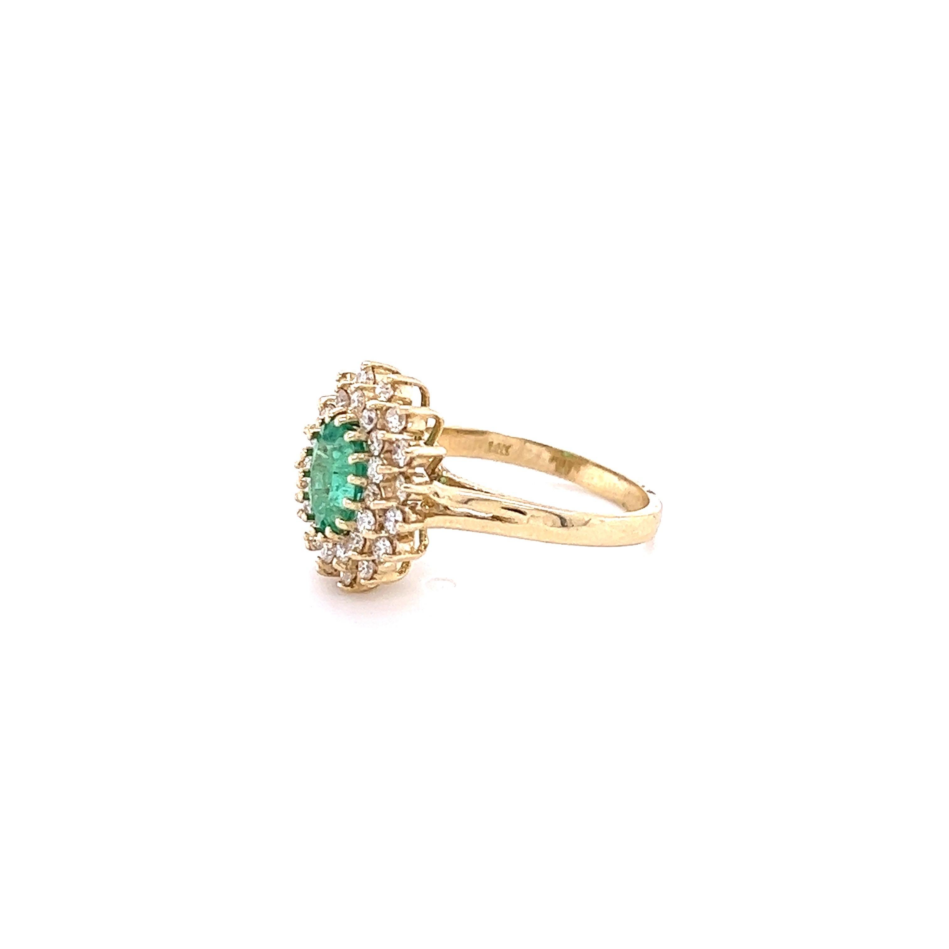 Contemporary 1.33 Carat Natural Emerald Natural Diamond Yellow Gold Ring For Sale
