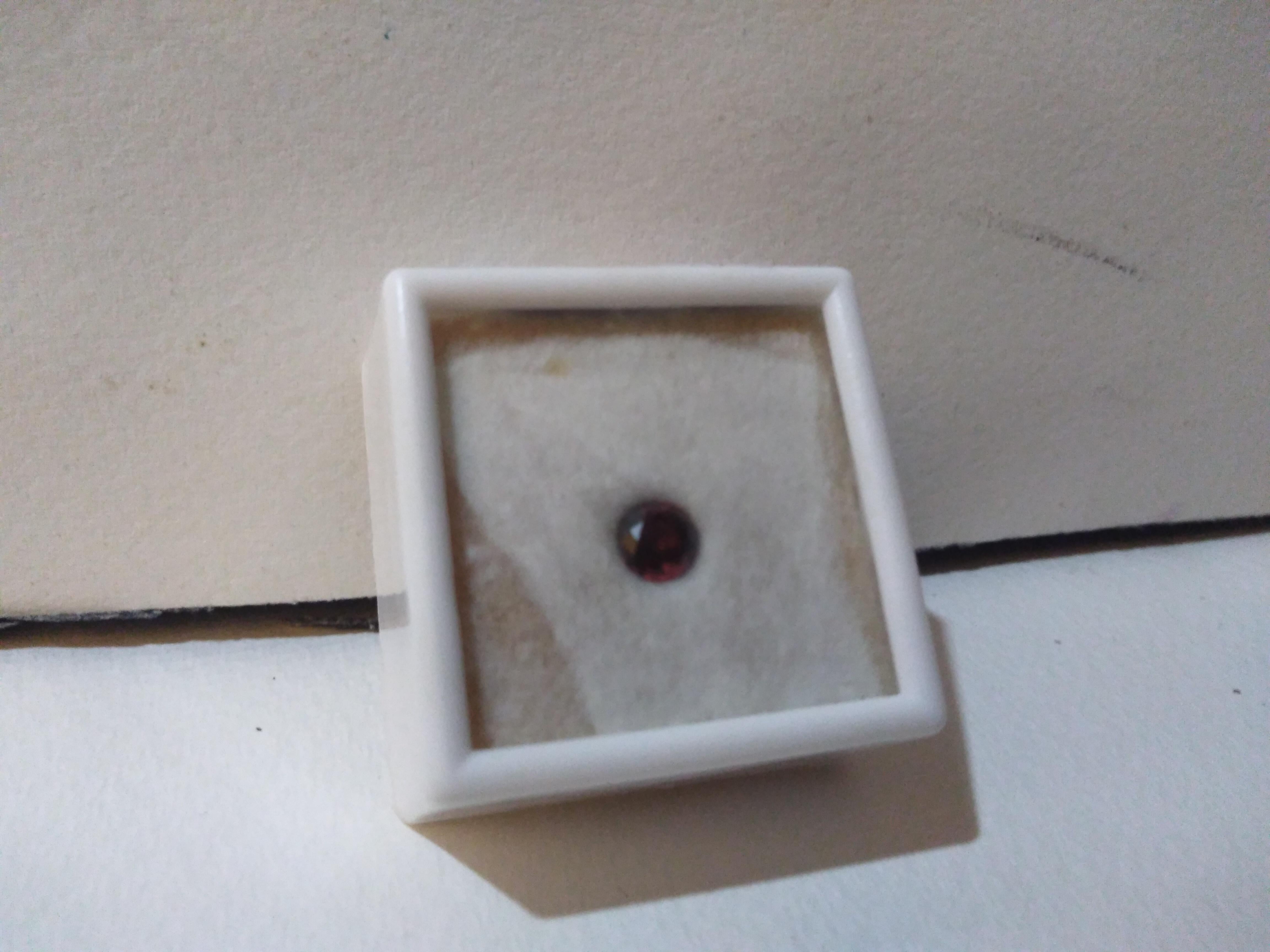 1,33 Karat rot-orangefarbene Zirkon im Zustand „Gut“ im Angebot in Pasadena, TX