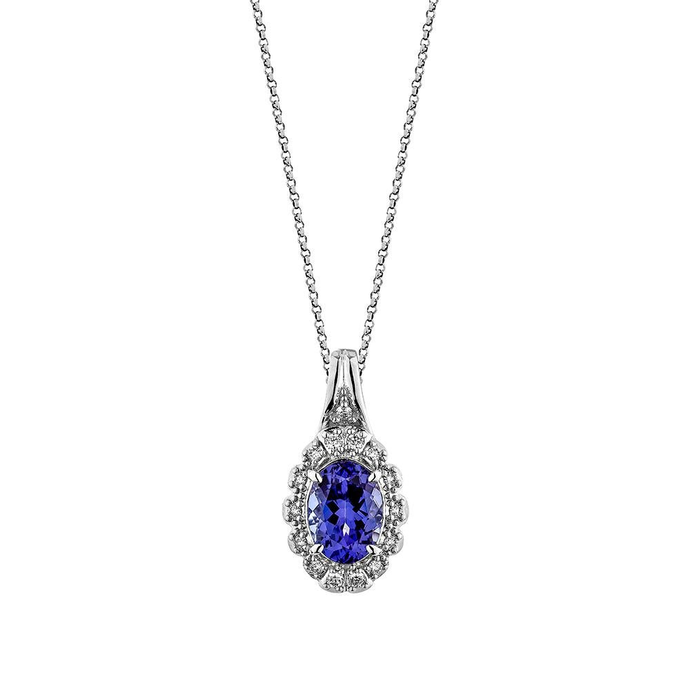 Diese Kollektion enthält eine Auswahl der verlockendsten Tansanite. Einzigartiges Design mit runden Diamanten. Die satten violett-blauen Farbtöne dieses Edelsteins in Verbindung mit den in Weißgold gefassten Diamanten verleihen ihm ein reiches und