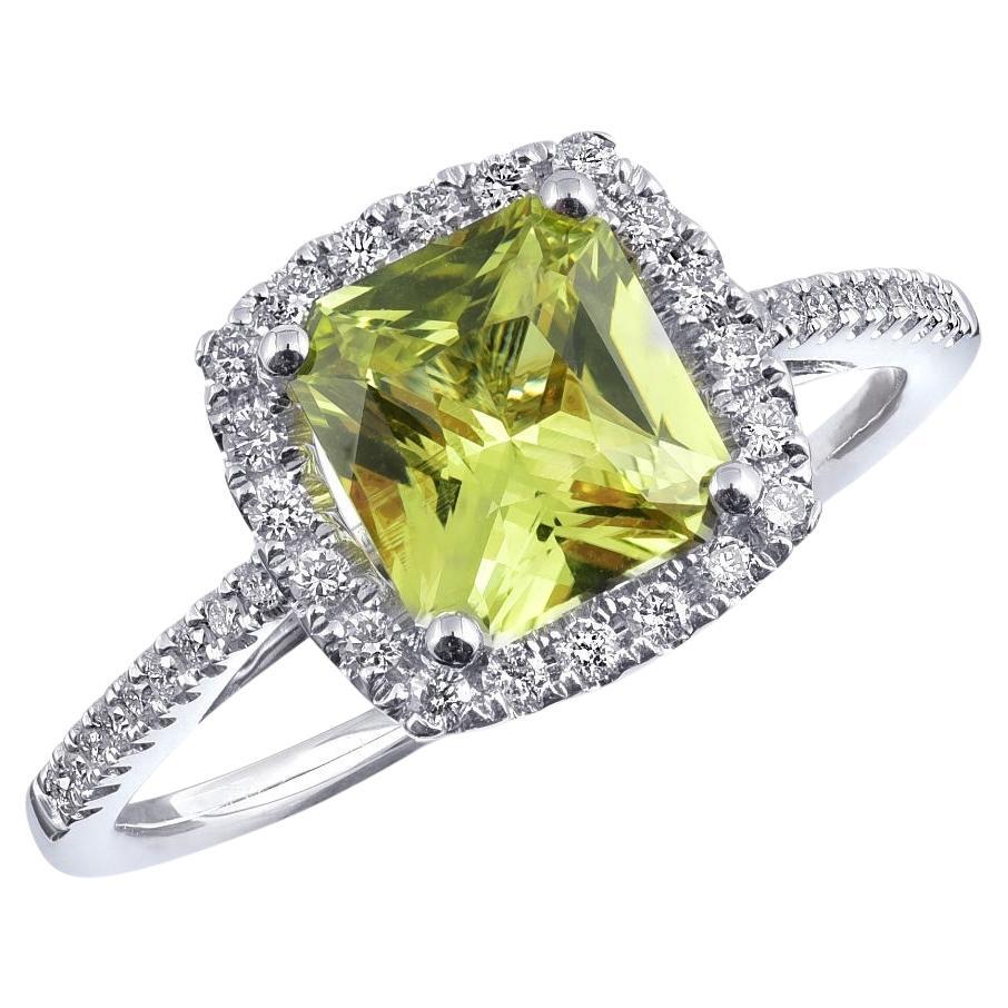 1.33 Carats Chrysoberyl Diamonds set in 14K White Gold Ring For Sale