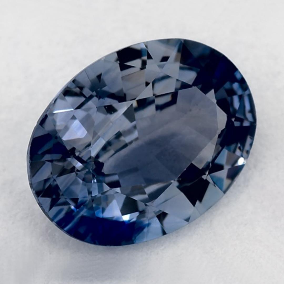 Taglio ovale 1.33 carati di zaffiro blu ovale sfuso in vendita