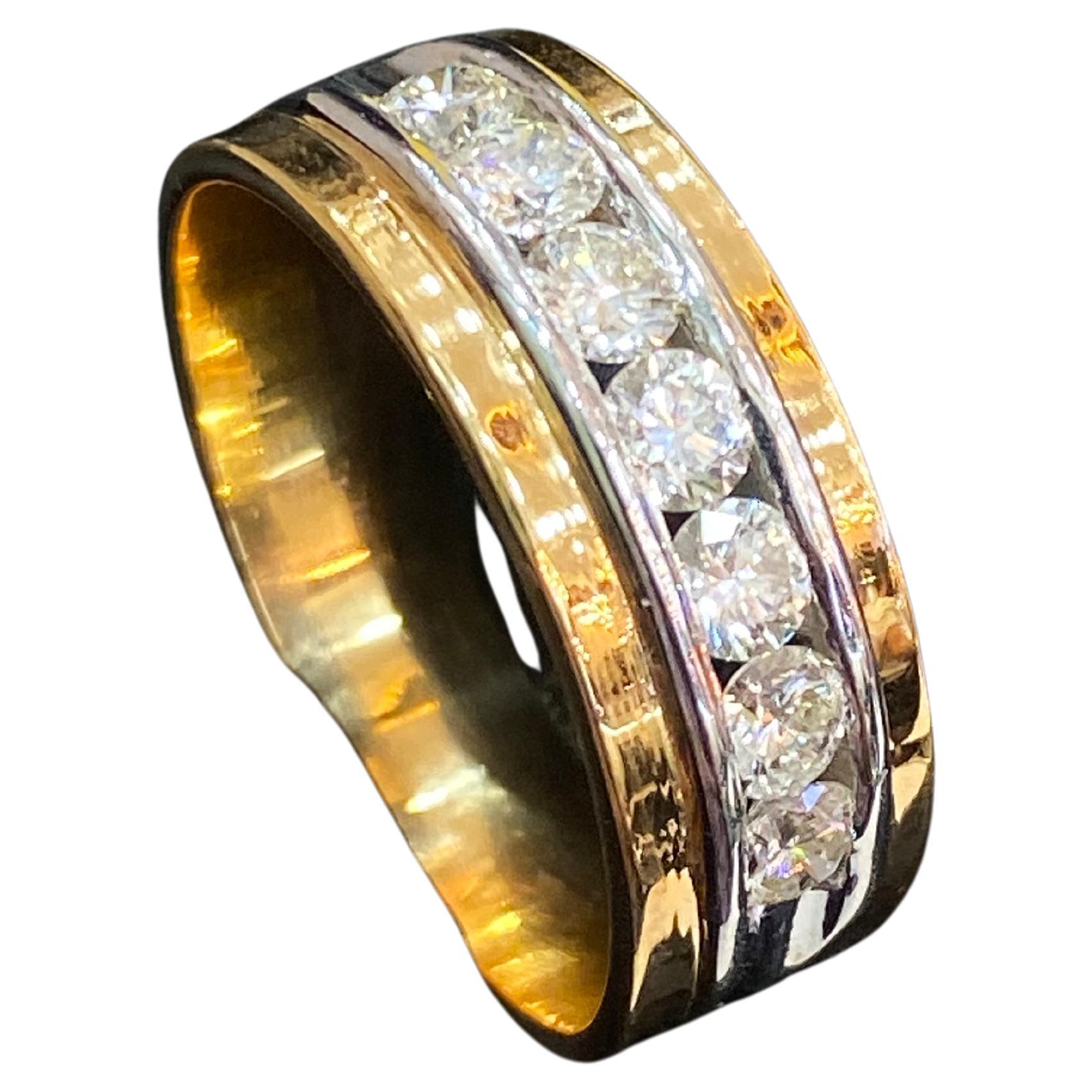 1.33 Cts F/VS1 Round Brilliant Cut Channel-Set Diamonds Men's Band Ring 14K Gold