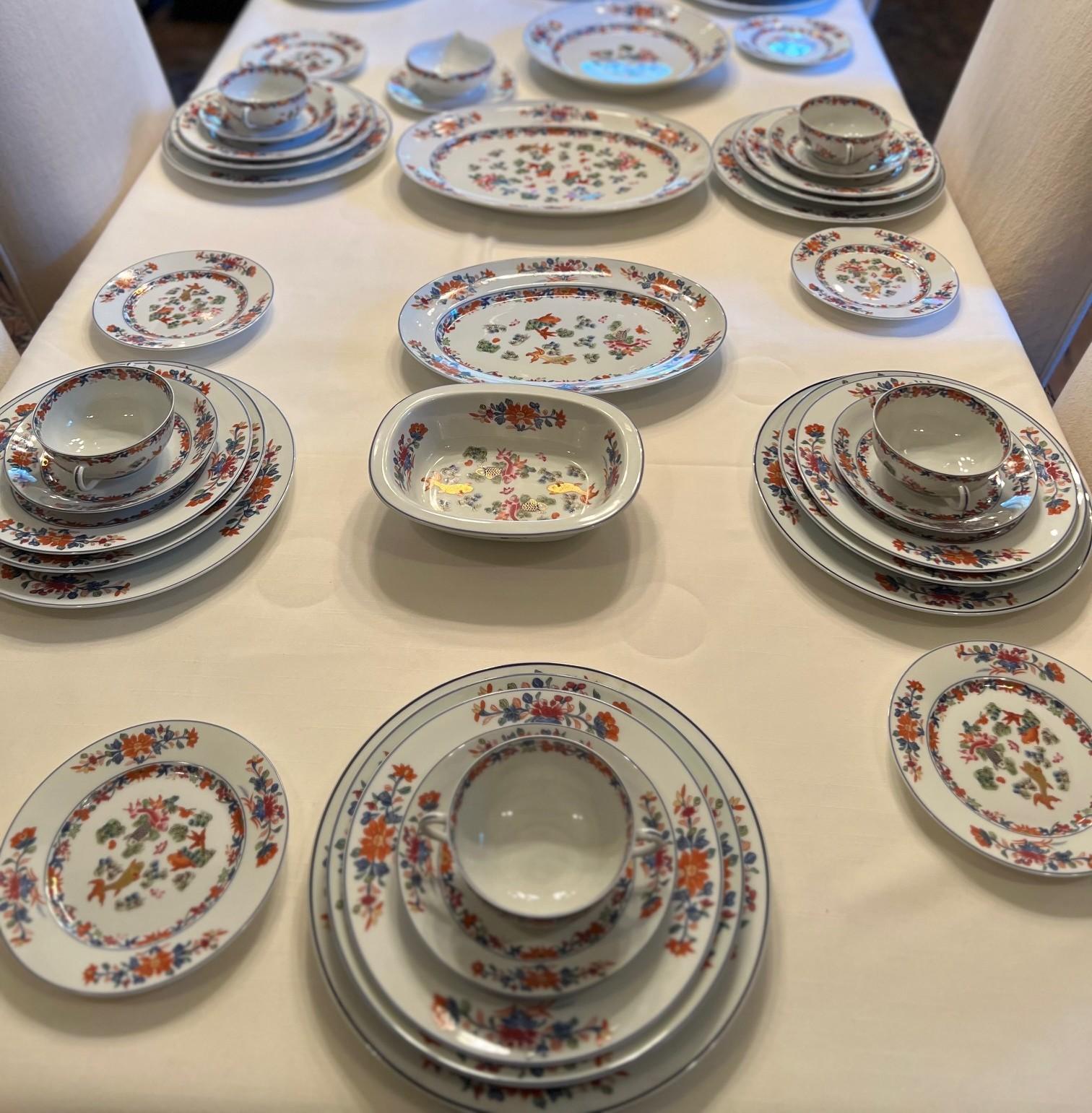 Service de table 133 pièces « House of Puiforcat Kiang She » pour 12 personnes par Limoges, France en vente 11