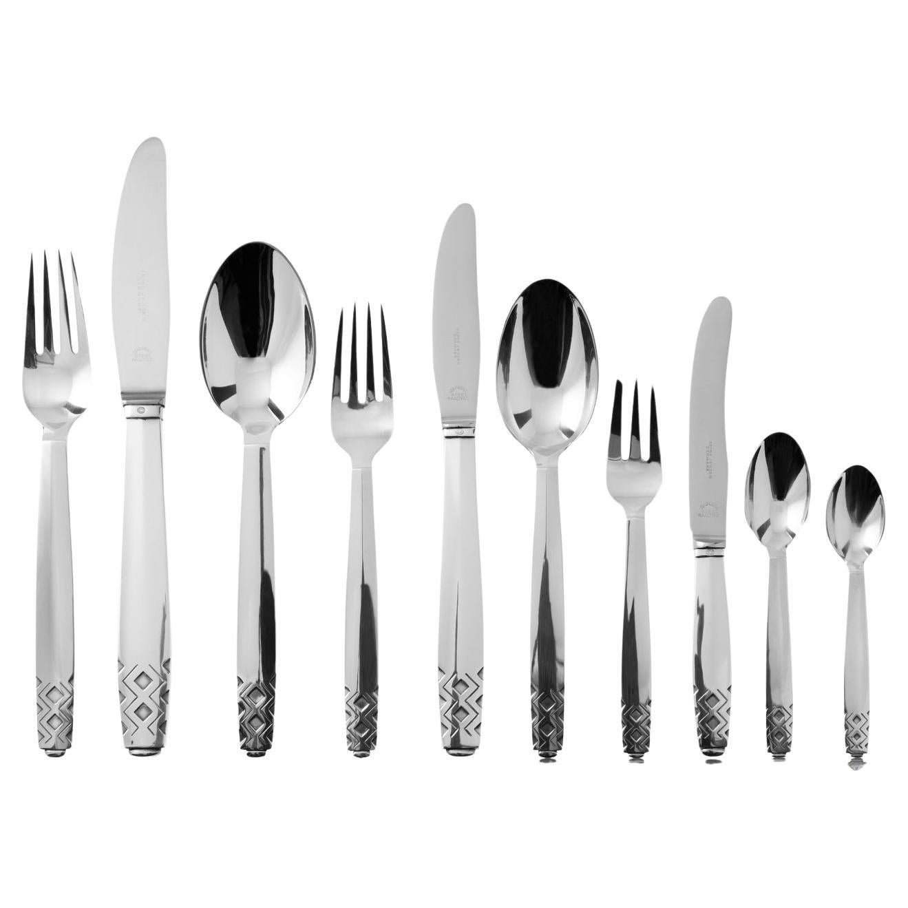 133 Pieces Set of Georg Jensen Mayan Sterling Silverware Service  For Sale