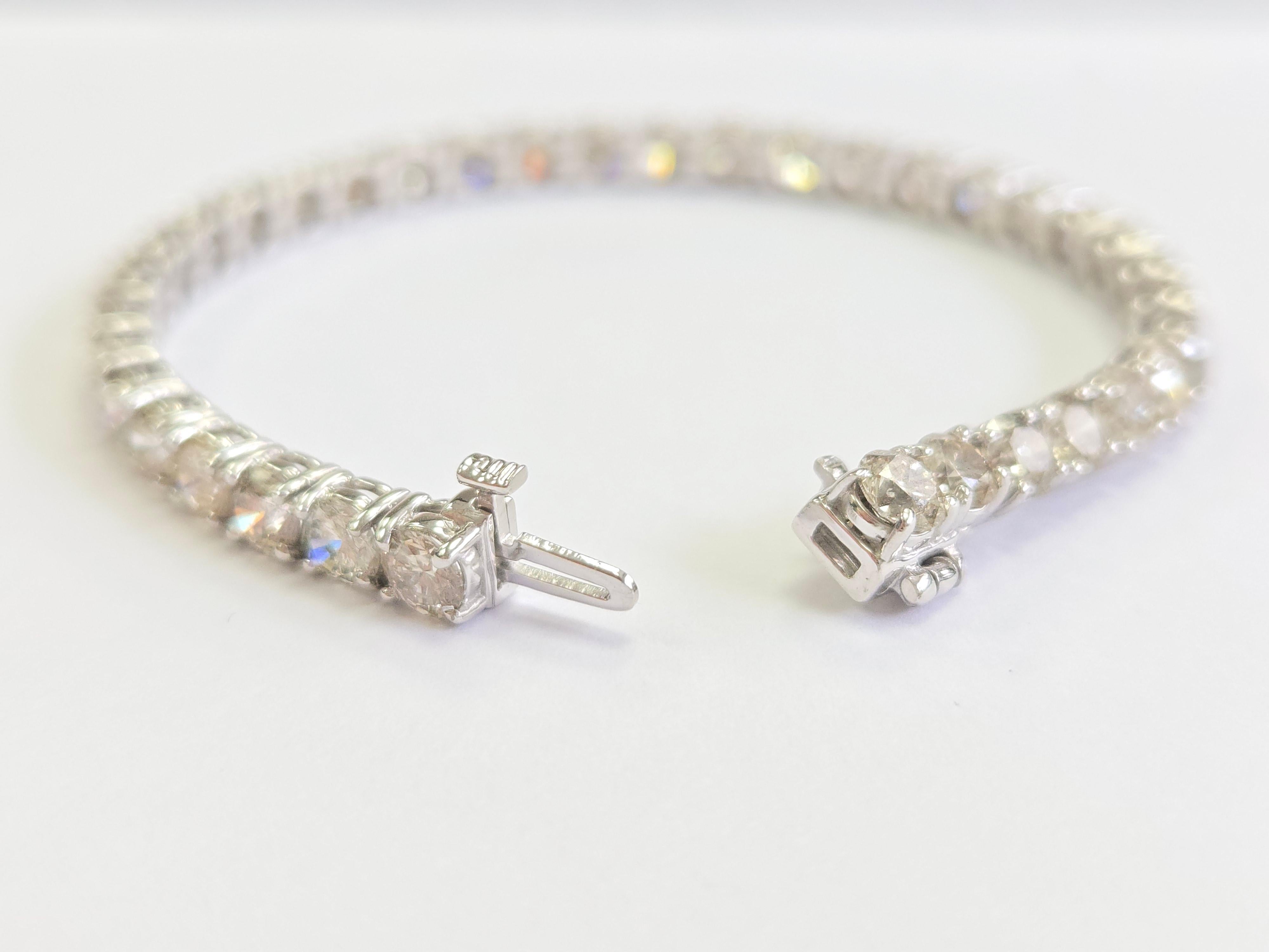 Pulsera de tenis con diamantes naturales de 13,30 quilates y oro blanco de 14 quilates Corte brillante en venta