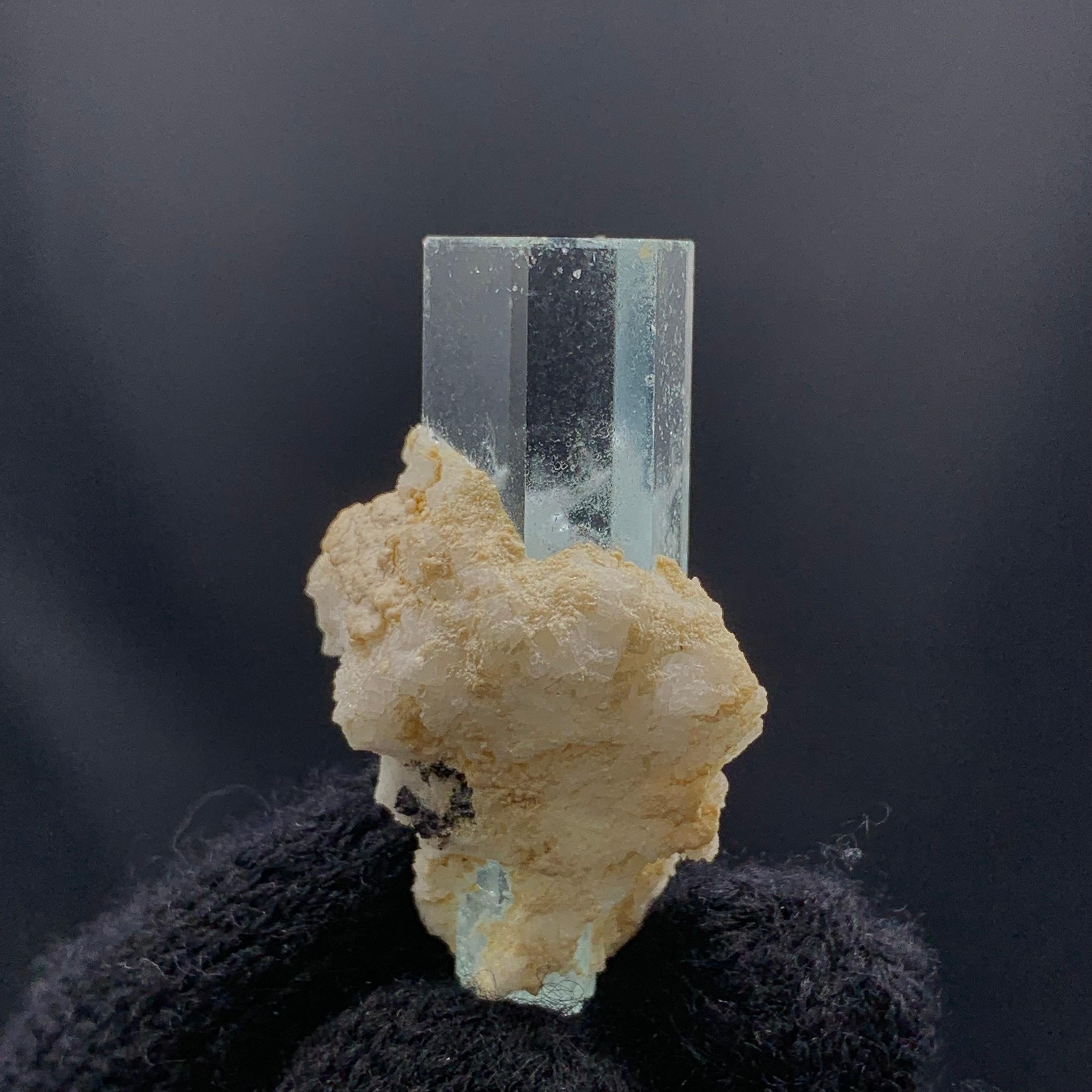 13.30 Grams Aquamarine Crystal On Albite From Pakistan For Sale 2
