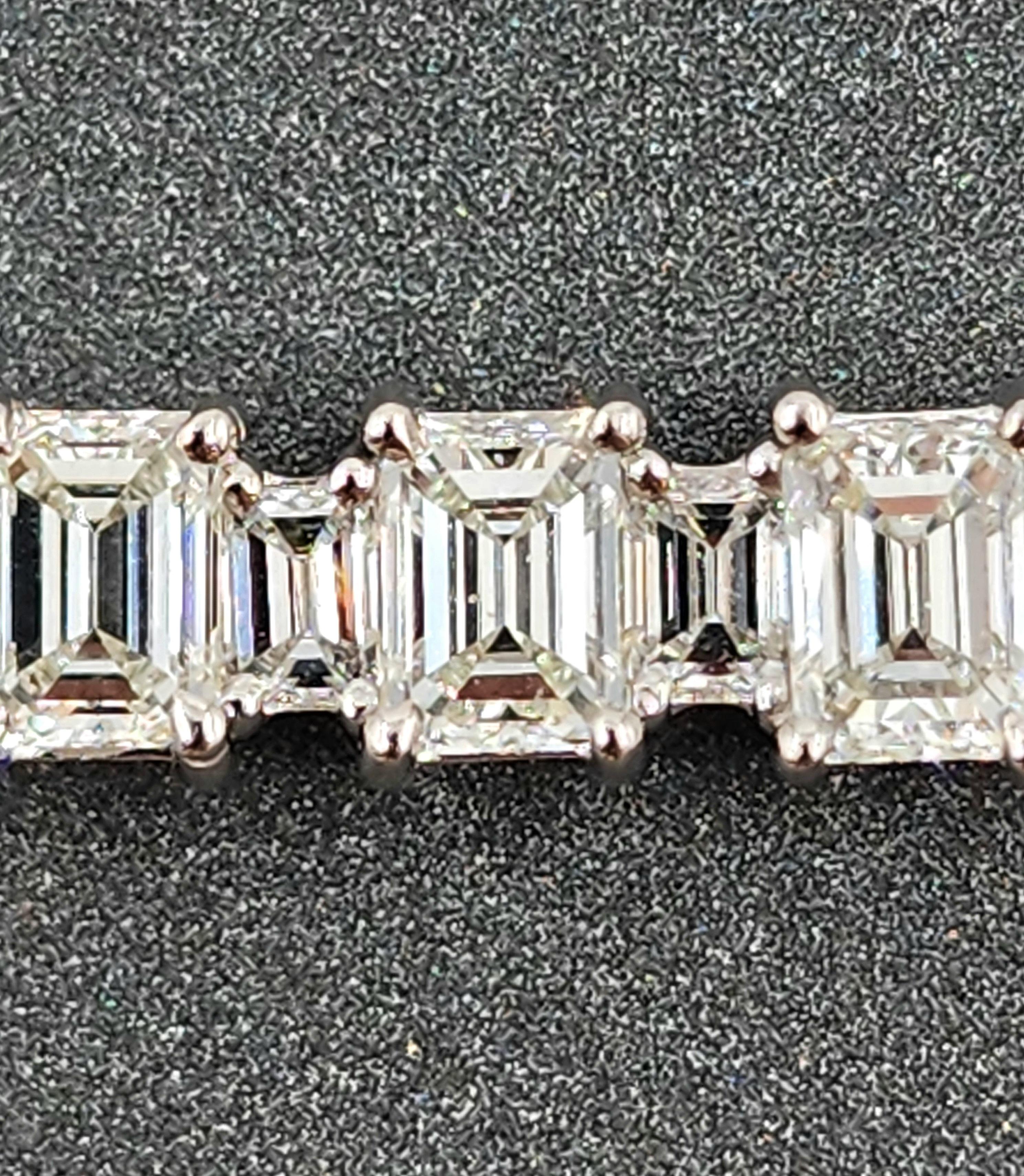 Taglio smeraldo Bracciale con diamanti taglio smeraldo e baguette da 13,31 carati - Platino in vendita