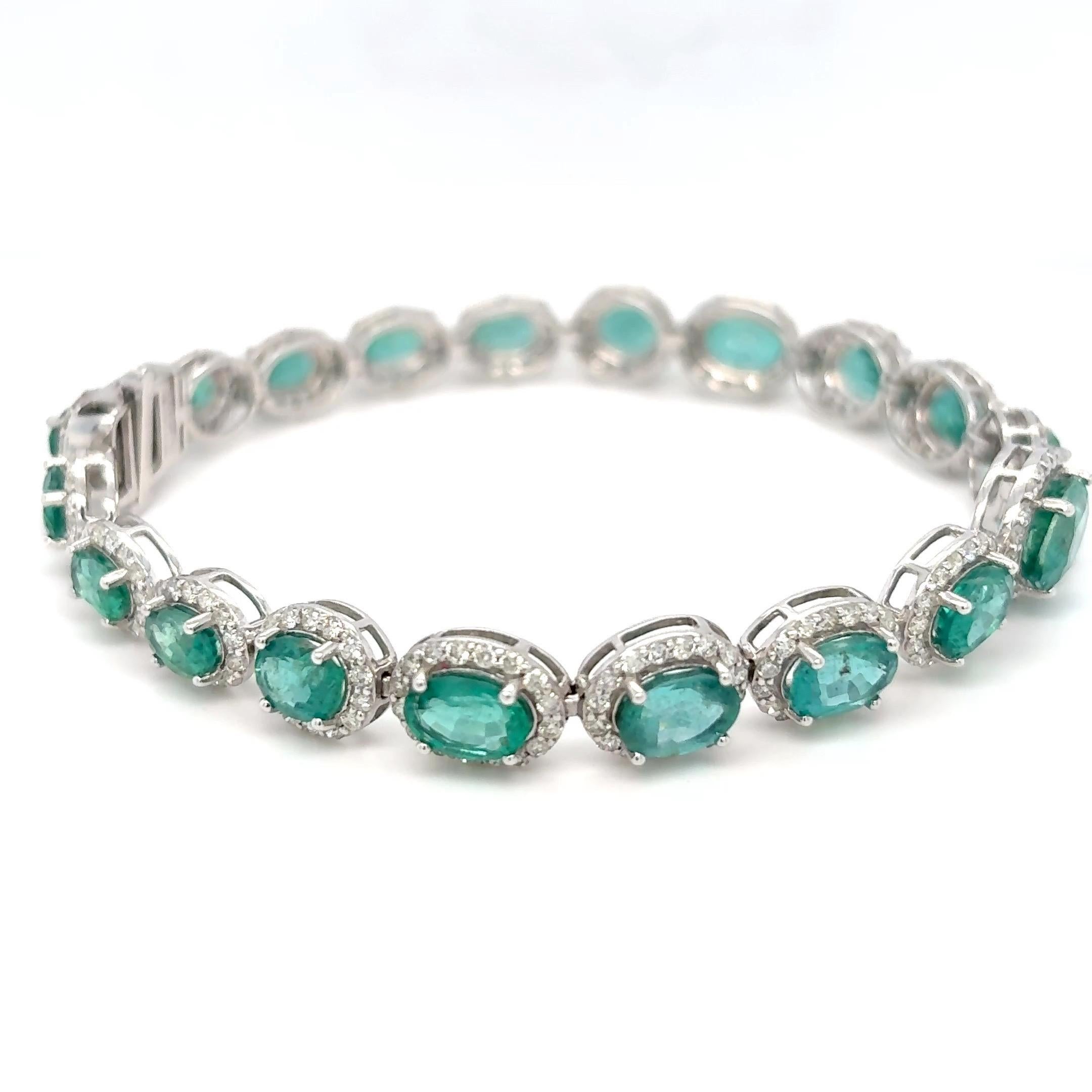 13.32 Carat Oval Cut Emerald Diamond Platinum Bracelet For Sale 8