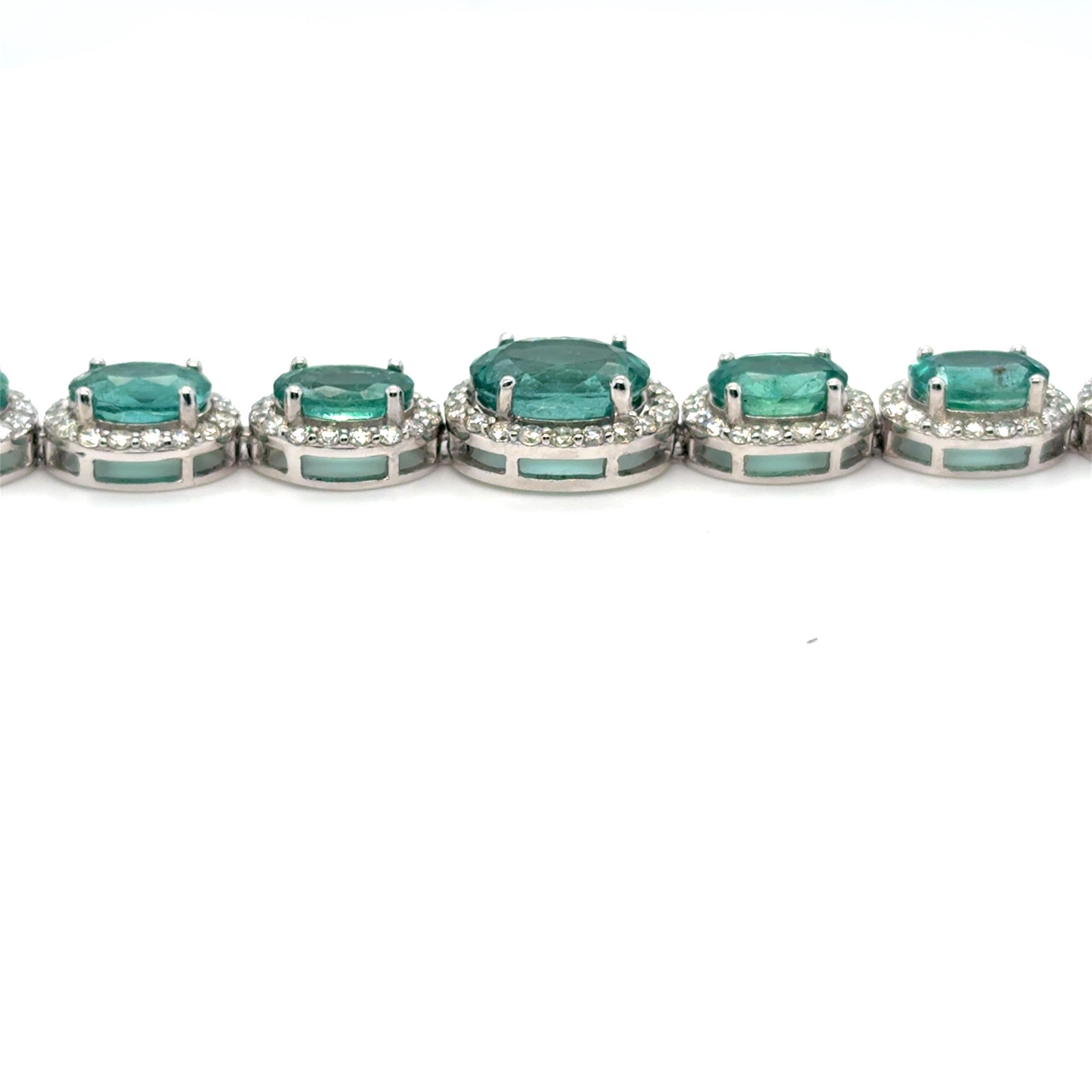 13.32 Carat Oval Cut Emerald Diamond Platinum Bracelet For Sale 10