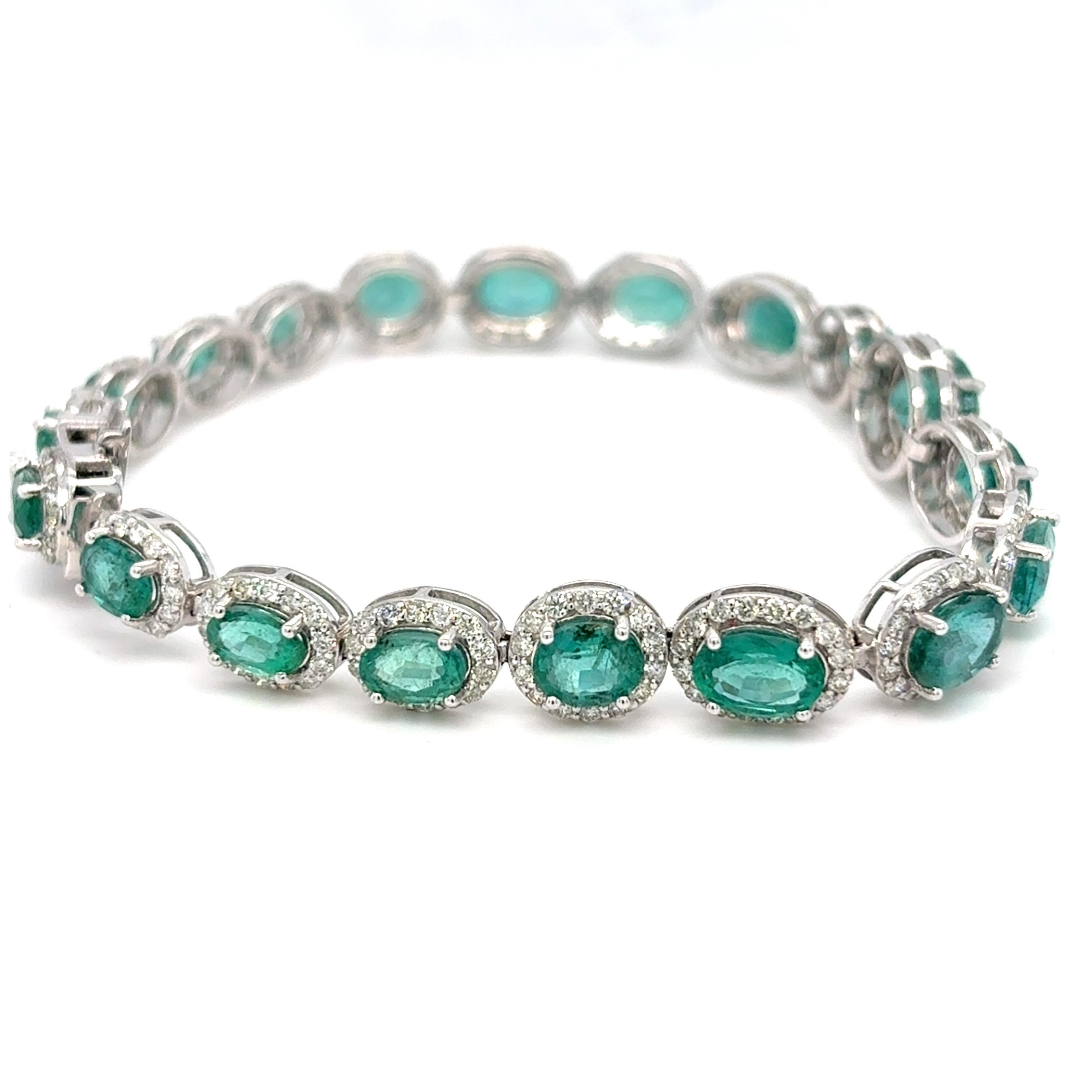 Artisan 13.32 Carat Oval Cut Emerald Diamond Platinum Bracelet For Sale