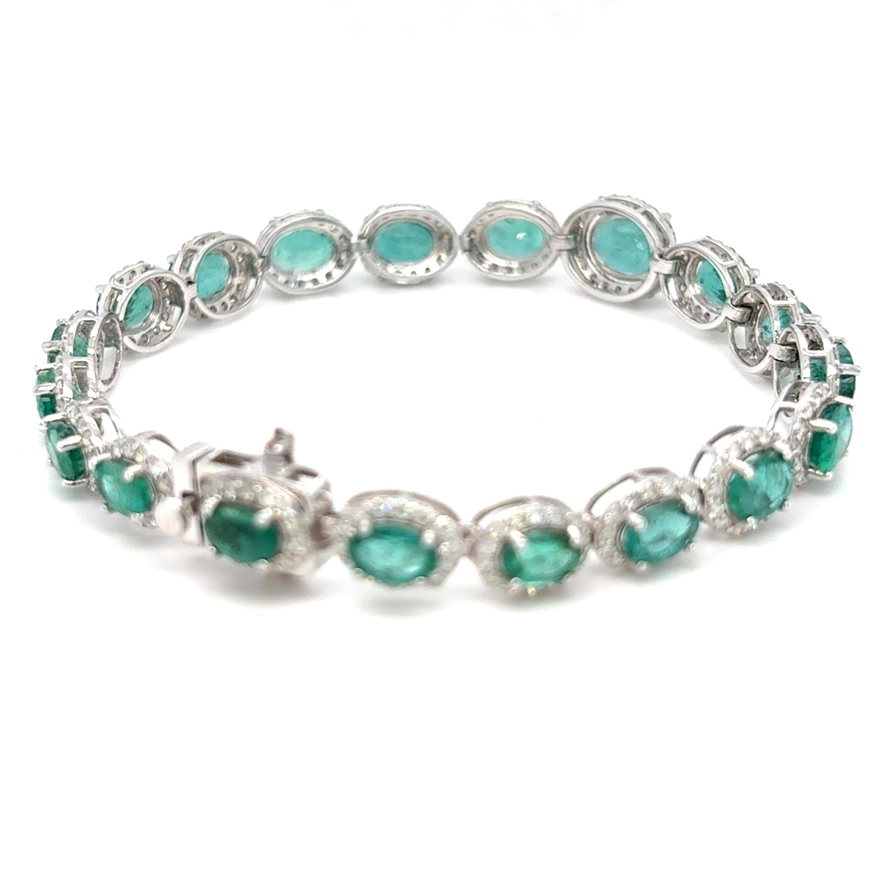 13.32 Carat Oval Cut Emerald Diamond Platinum Bracelet For Sale 3
