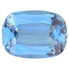 13.35 Carat Pretty Loose Aquamarine Goshenite Cushion Shape Gemstone