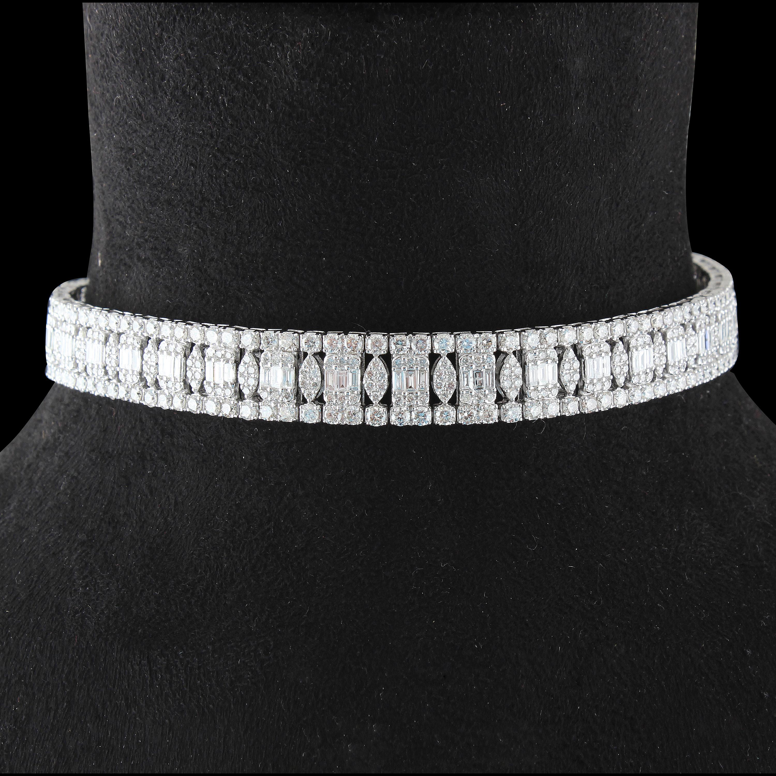 13.35 Carat SI/HI Baguette Diamond Choker Necklace 14 Karat White Gold Jewelry For Sale 3