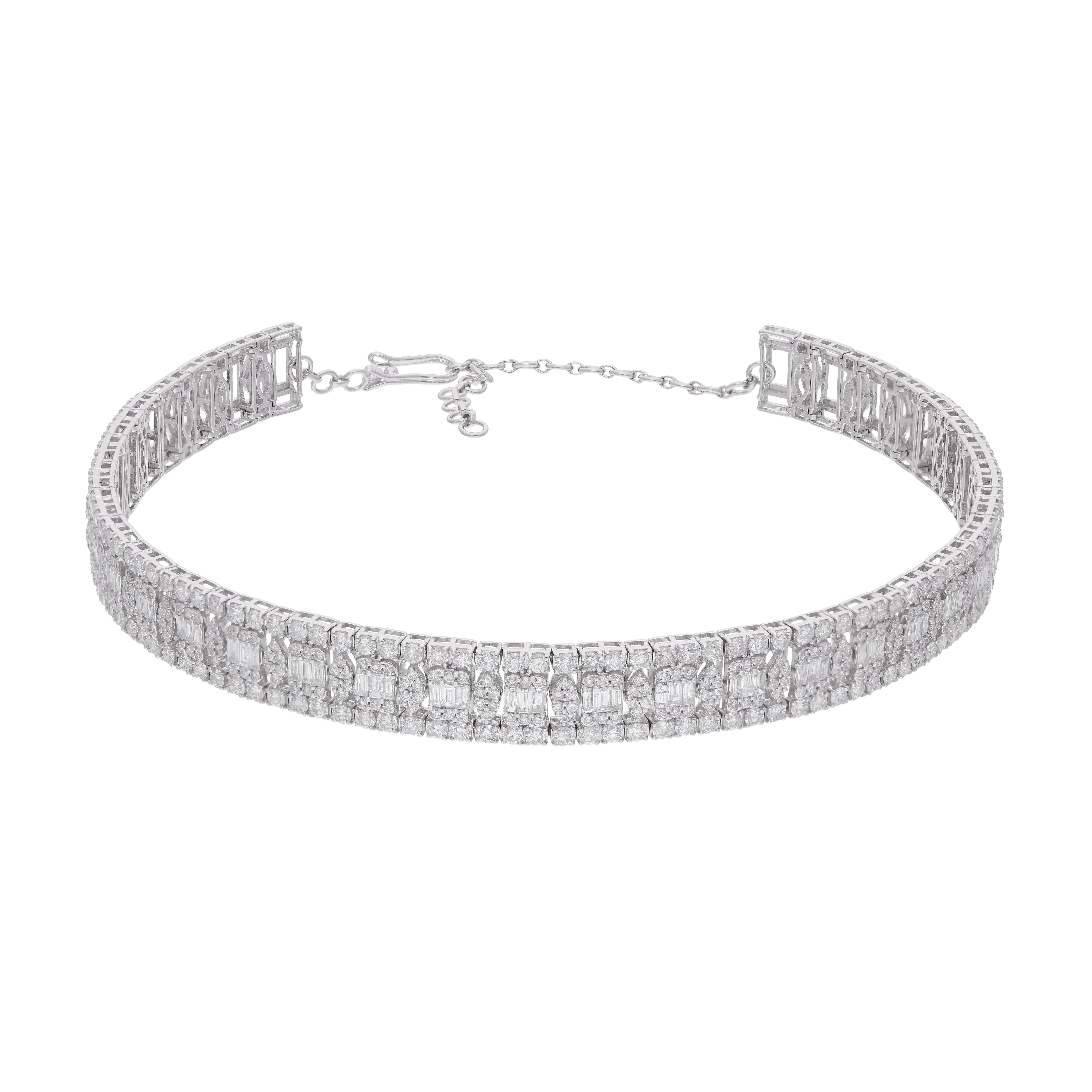 Modern 13.35 Carat SI/HI Baguette Diamond Choker Necklace 14 Karat White Gold Jewelry For Sale