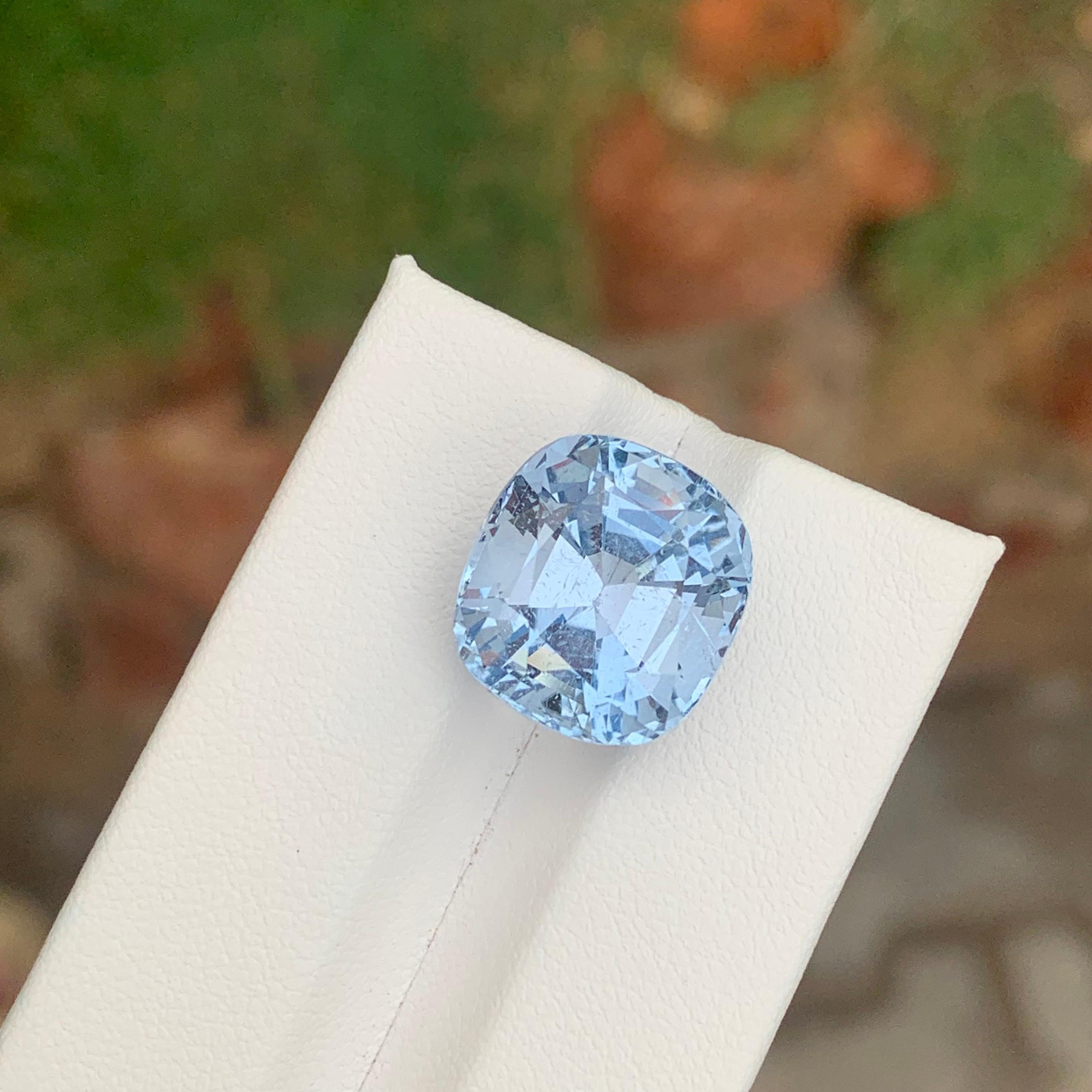 Loose Aquamarine Goshenite

Weight: 13.35 Carats
Dimension: 14.5x13.4x11.1 Mm
Shape: Cushion
Colour: Blue
Origin: Skardu, Pakistan 
Certificate: On Customer Demand
Aquamarine is a captivating gemstone known for its serene blue to bluish-green color,