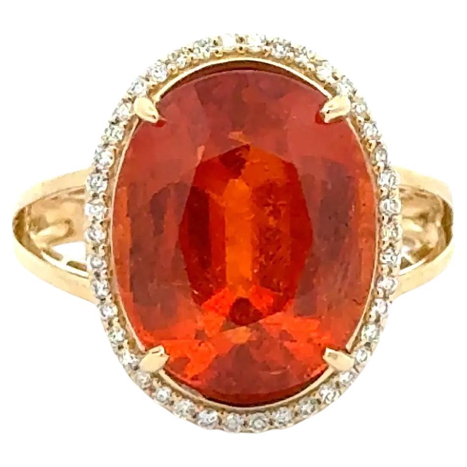 Anello vintage in oro con granato mandarino ovale e diamanti da 13,39 carati