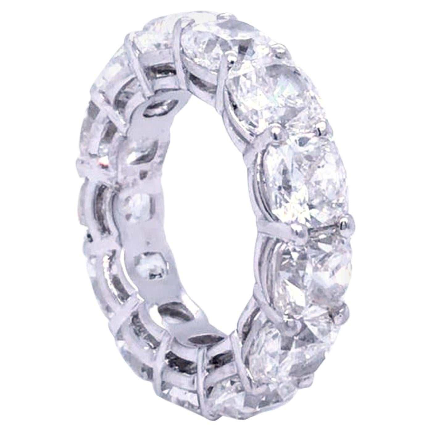 13.39 Carat Cushion Cut Diamond Eternity Band Prong Wedding Platinum Ring VS2