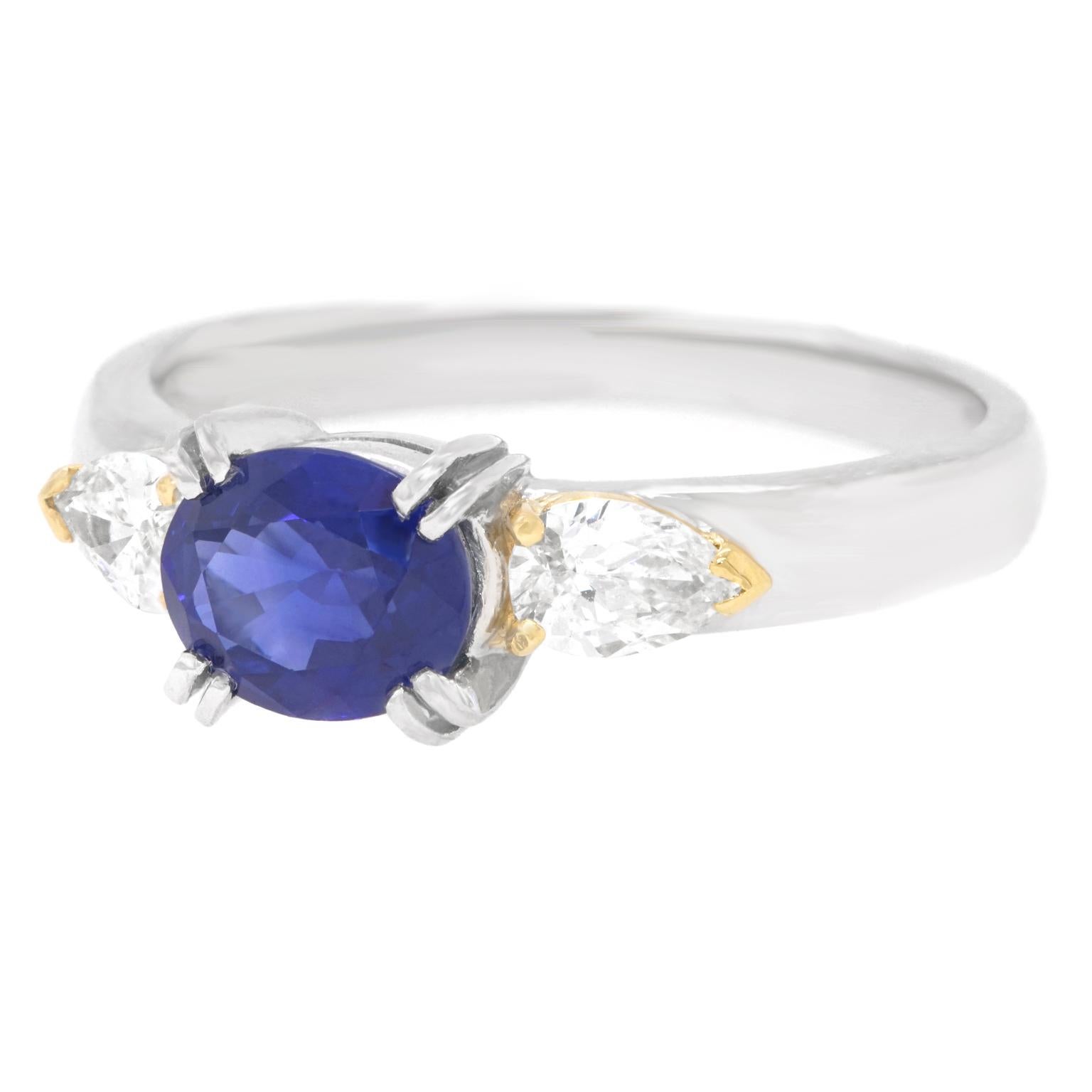 Oval Cut 1.33 Carat Sapphire and Diamond-Set Platinum Ring