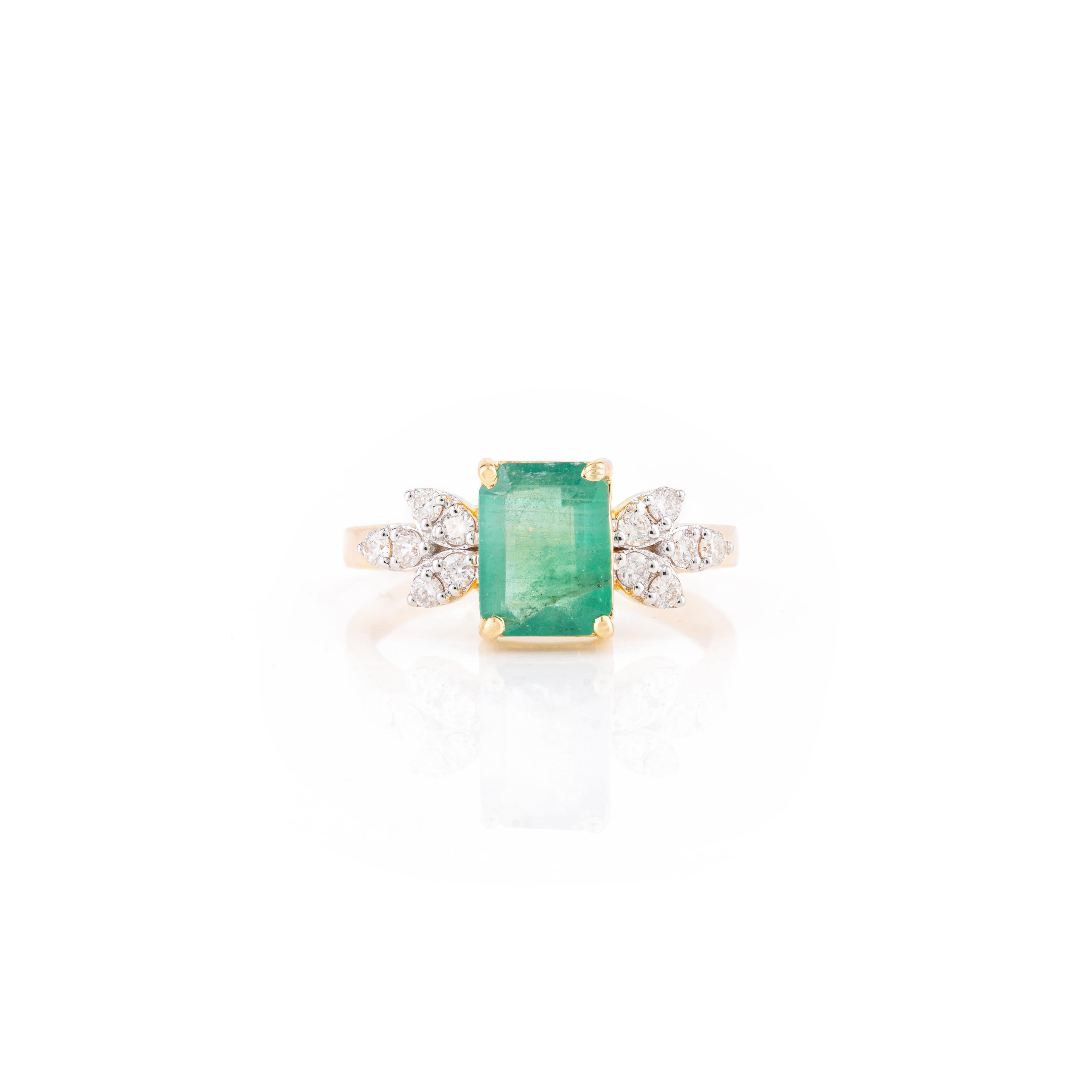 For Sale:  1.34 Carat Octagon Emerald Diamond 14k Yellow Gold Wedding Ring for Her 3