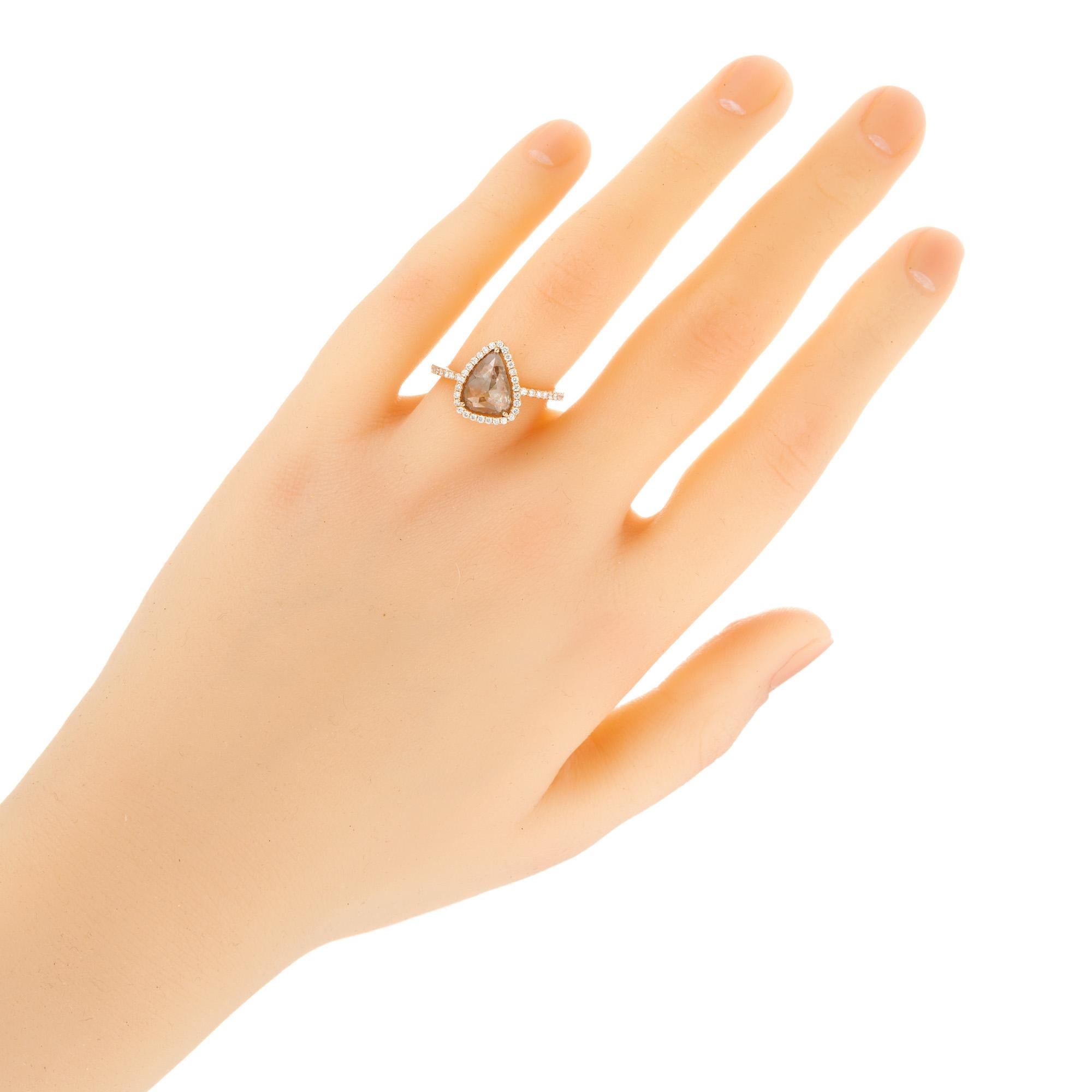 1,34 Karat birnenförmiger Diamant-Halo-Verlobungsring aus Roségold im Angebot 3