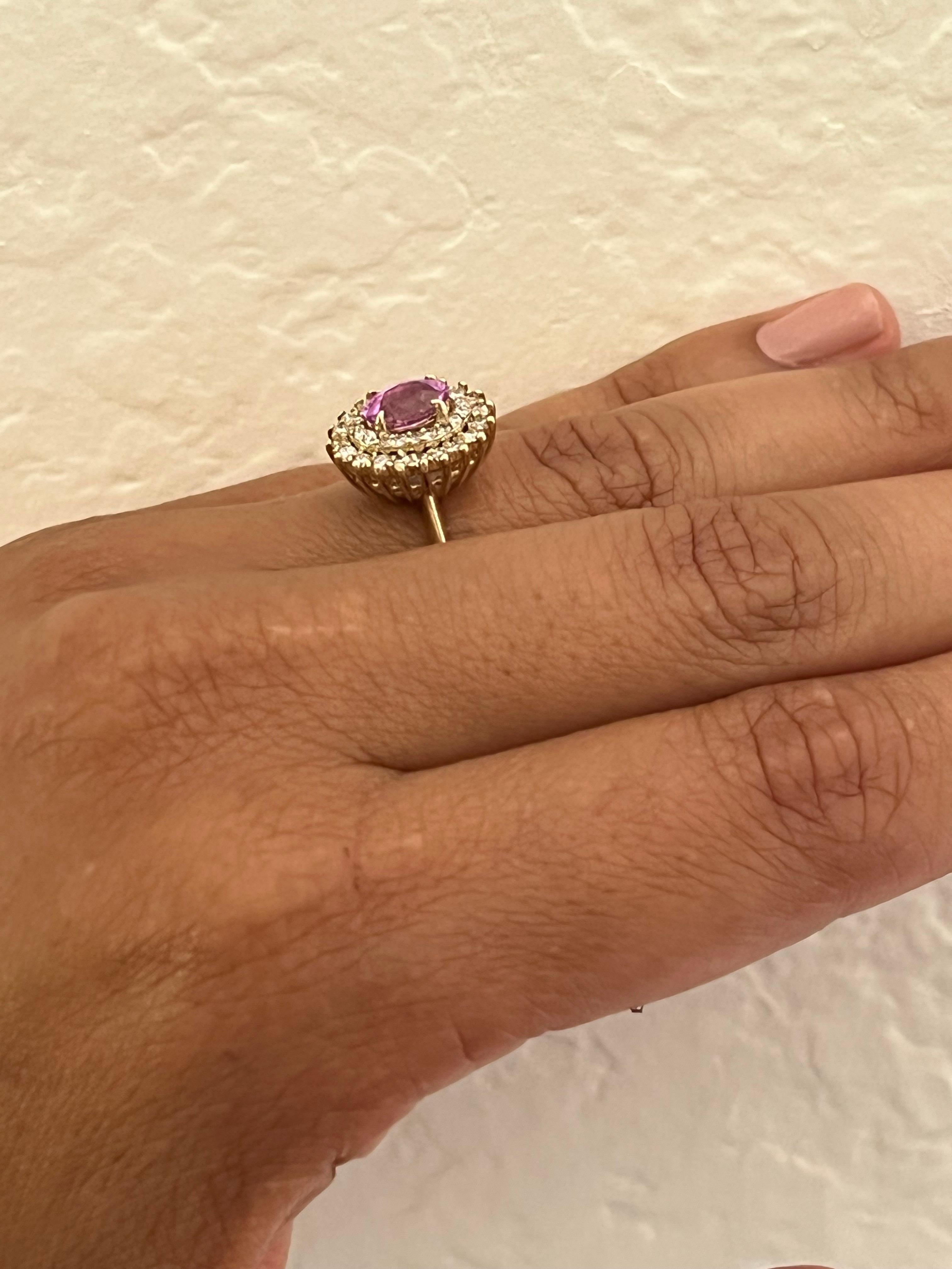 Women's 1.34 Carat Pink Sapphire Diamond 14 Karat Yellow Gold Engagement Ring For Sale