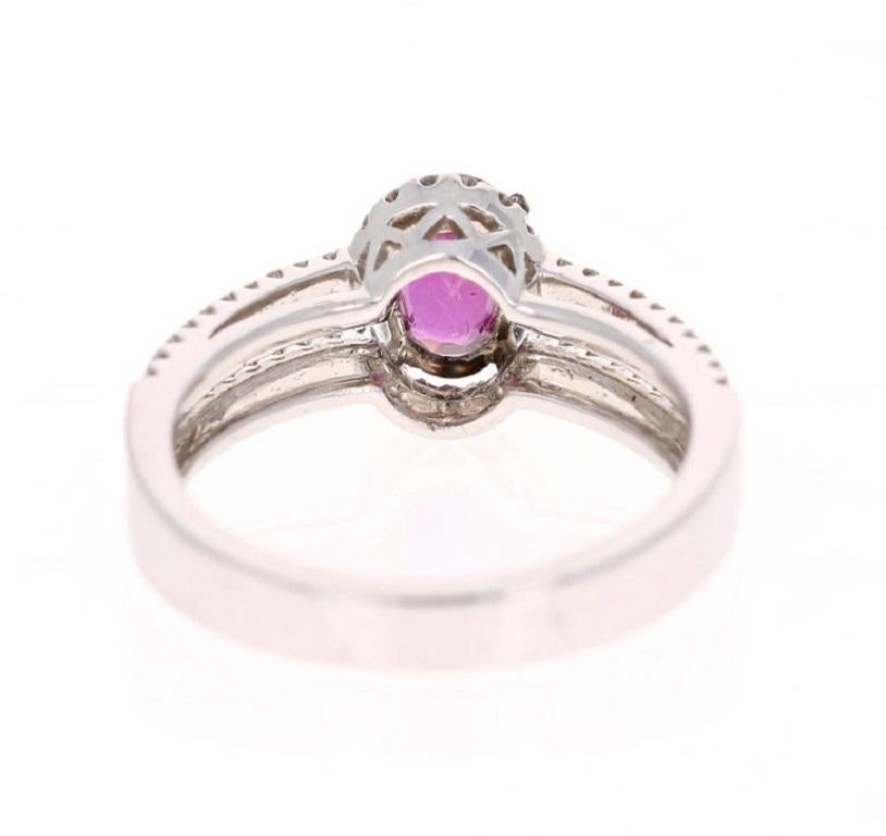 1.34 Carat Ruby and Diamond Ring in 14K White Gold In New Condition For Sale In Los Angeles, CA
