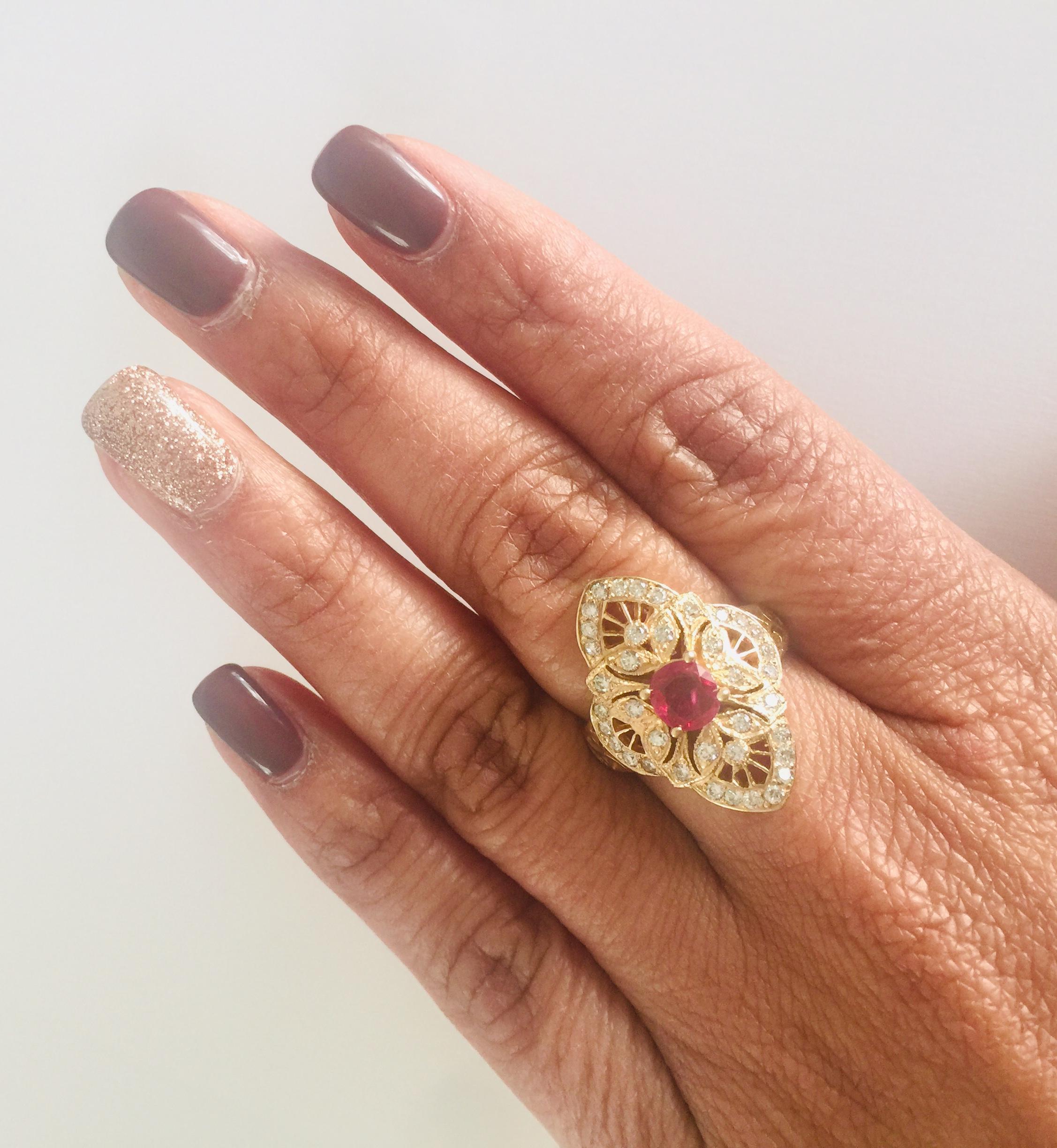 Women's 1.34 Carat Ruby Diamond 14 Karat Yellow Gold Victorian Style Ring For Sale