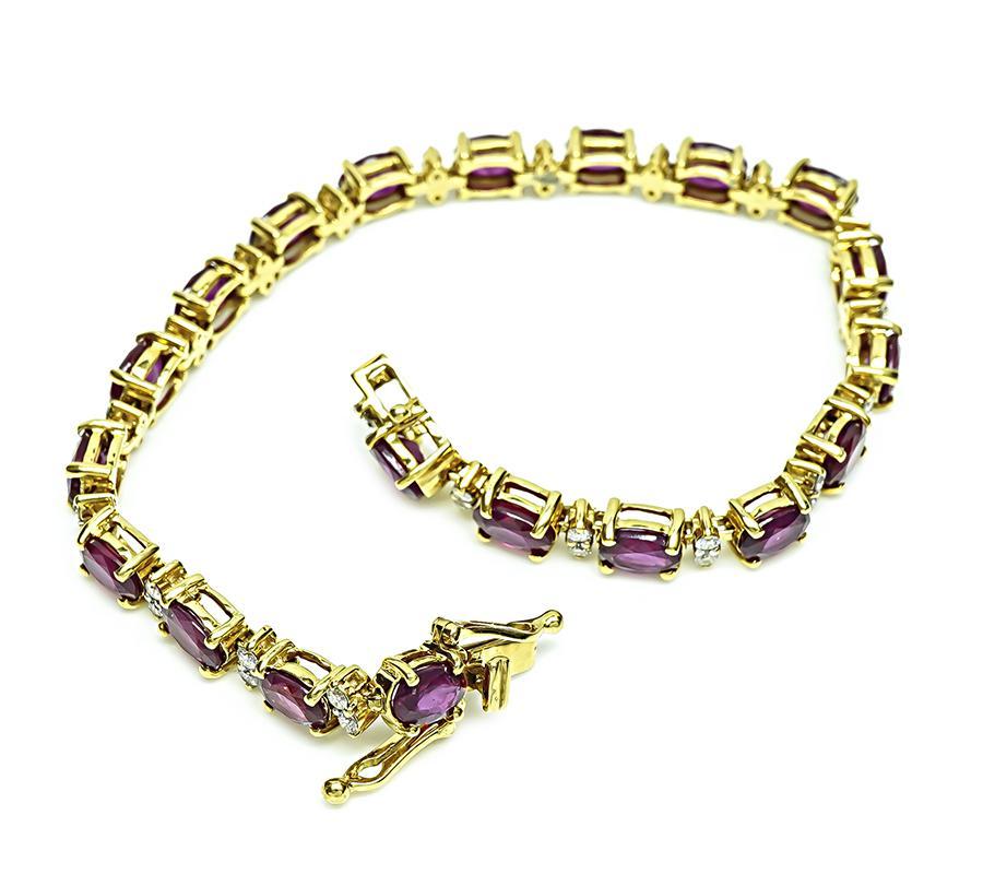 13.41ct Ruby 0.80ct Diamond Gold Bracelet im Zustand „Gut“ im Angebot in New York, NY