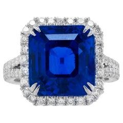 13.42 Carat Round Brilliant Statement Royal Blue Sapphire 18K Gold