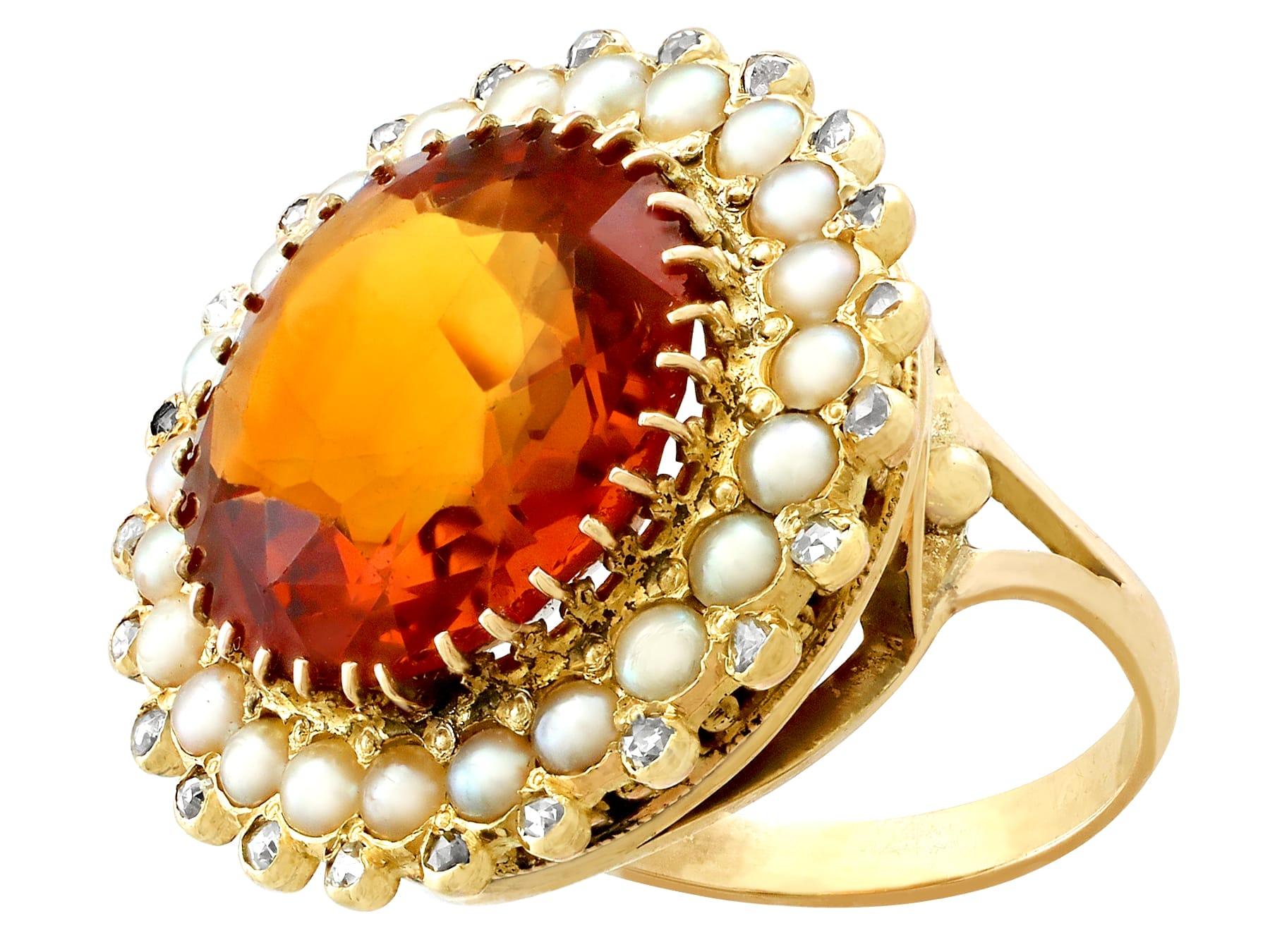 13.46 Carat Citrine and Diamond Pearl and Yellow Gold Cocktail Ring In Excellent Condition For Sale In Jesmond, Newcastle Upon Tyne