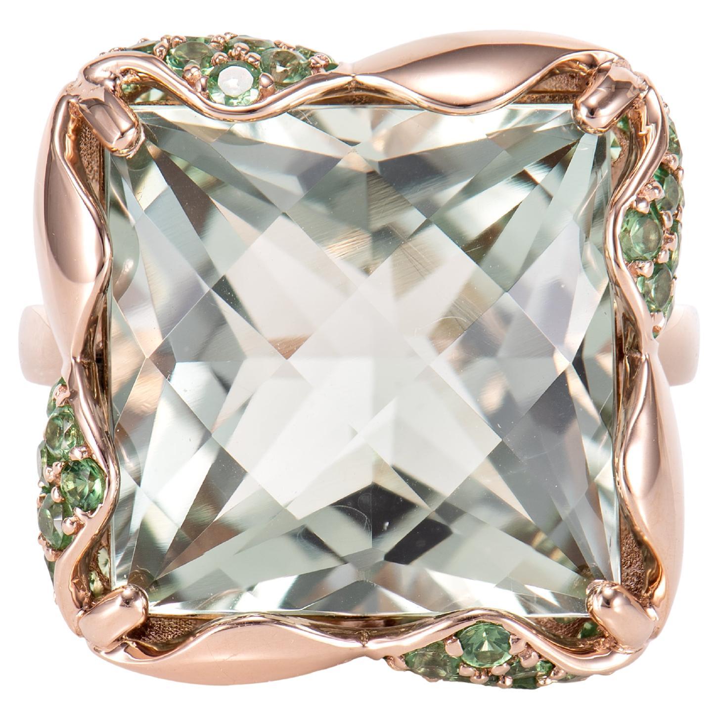 13,47 Karat Mintquarz Ausgefallener Ring aus 18KRG mit Tsavorit und weißem Diamanten.