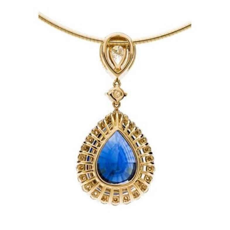 Pear Cut 13.48 Carat Ceylon Sapphire and Diamond Pendant 18Kt Yellow Gold For Sale