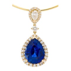13.48 Carat Ceylon Sapphire and Diamond Pendant in 18 Karat Yellow Gold 13.48 Carat Ceylon Sapphire and Diamond Pendant in 18 Karat Yellow Gold