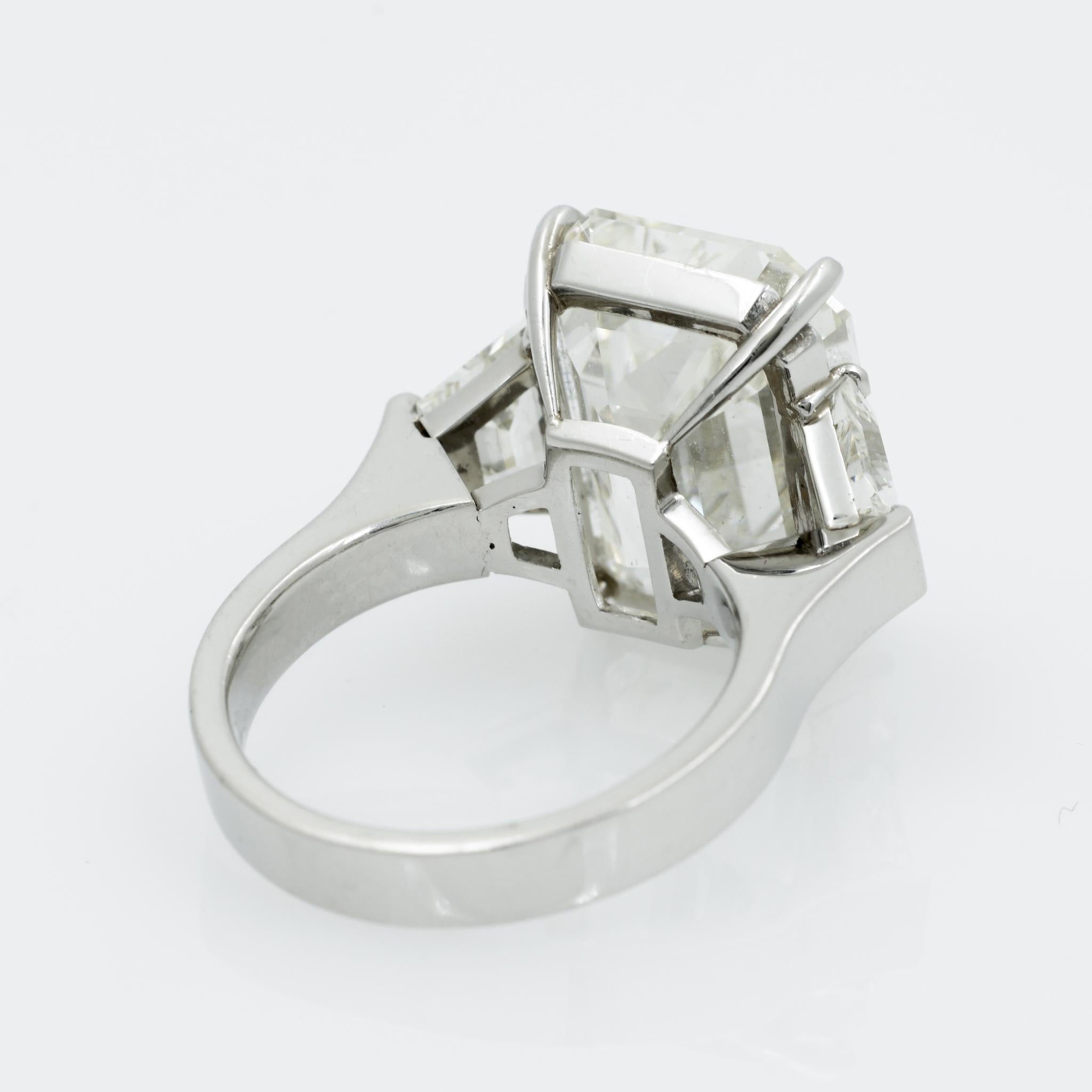 13.49 Carat GIA Emerald Cut 3-Stone Diamond Ring In New Condition For Sale In Dallas, TX