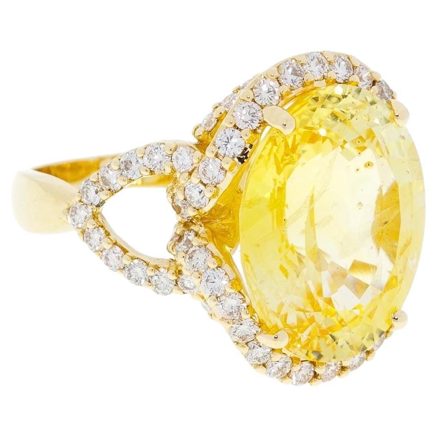 13.499 Ct Yellow Sapphire Diamond 18 K Yellow Gold Cocktail Ring For Sale