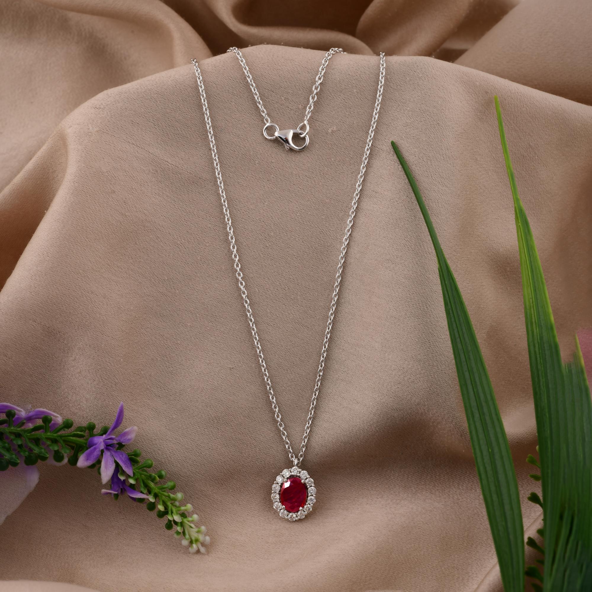 1.34Ct Oval Cut Natural Ruby Diamond Anhänger Halskette 14k Weißgold-Schmuck (Moderne) im Angebot