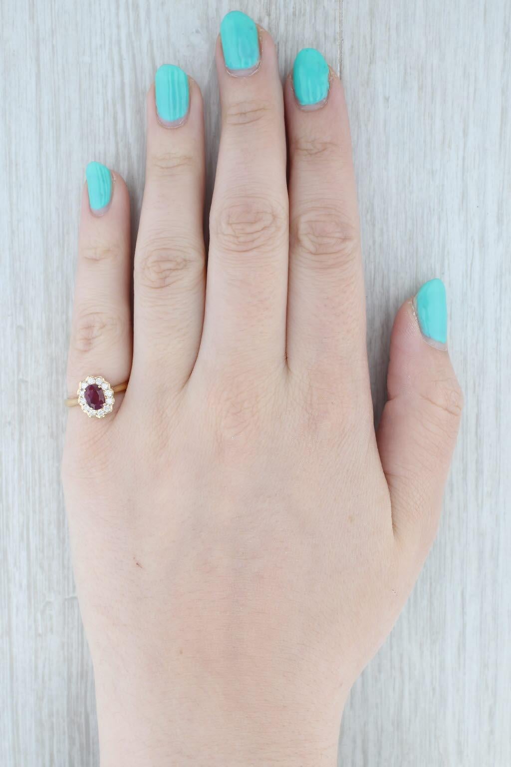 1.34ctw Ruby Diamond Halo Ring 18k Yellow Gold Size 6 Engagement AIGS en vente 3